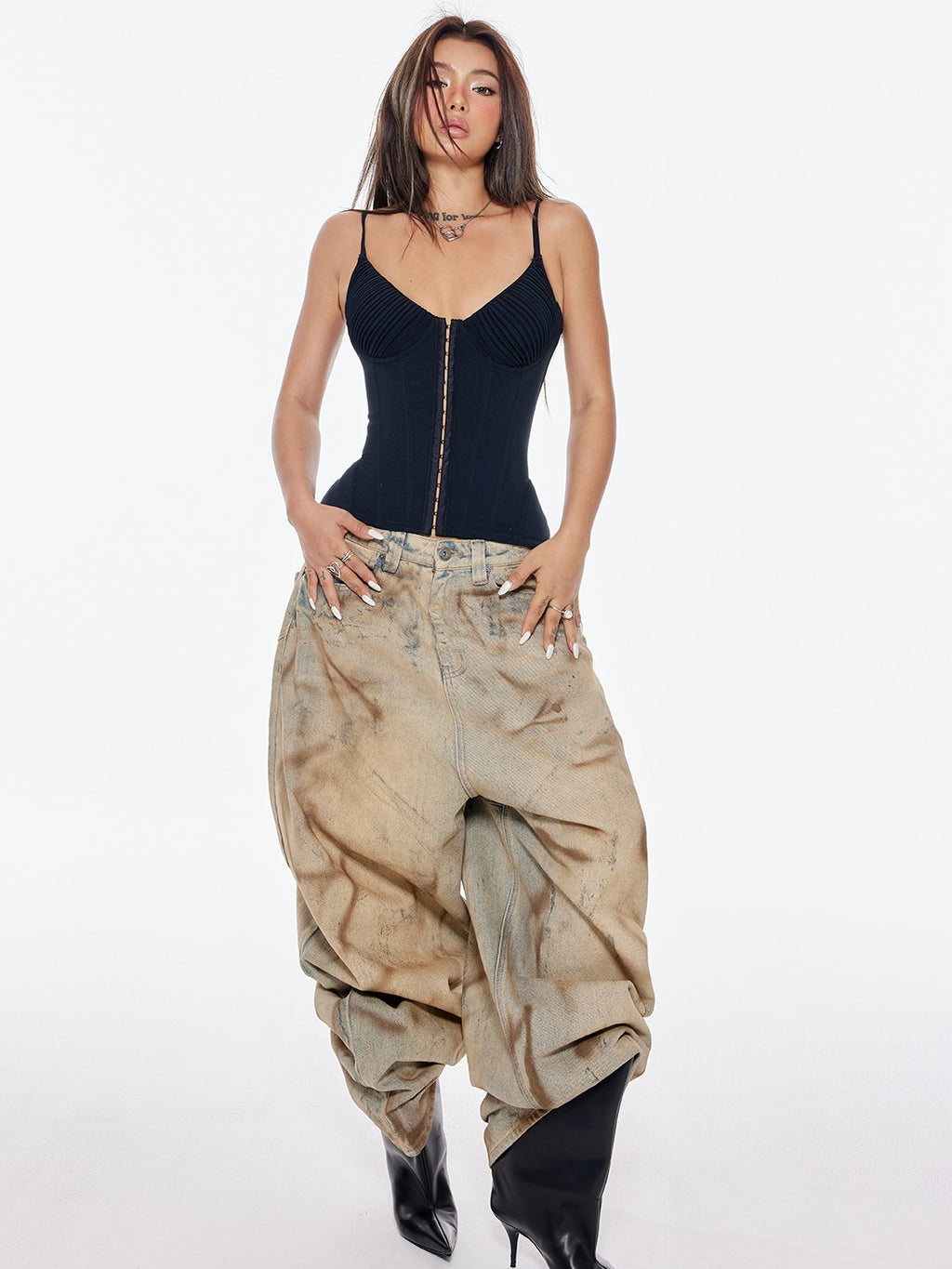 BUM STUDIO Mud Dyed Hand Spray Distressed Women's Cotton Wide-leg Jeans