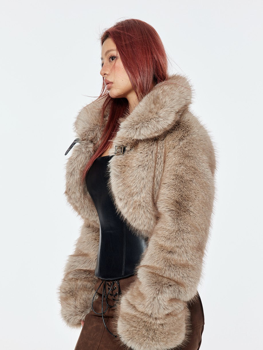 BUM STUDIO Realistic Plush Short Solid Women's Polyester Faux Fur Coats