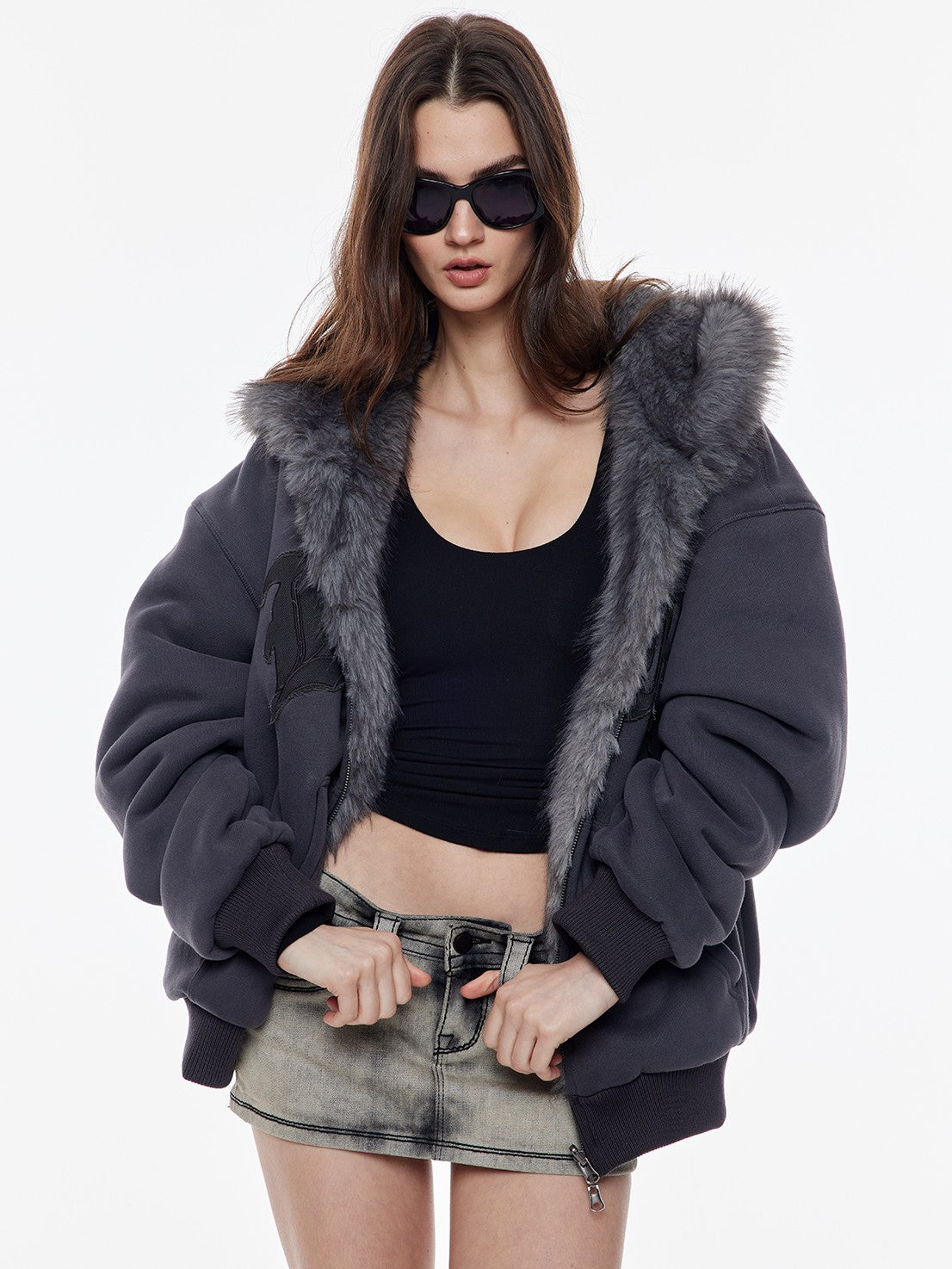 BUM STUDIO Silver Fox Faux Fur Reversible Embroidered Thick Women's Zip-up Hoodies