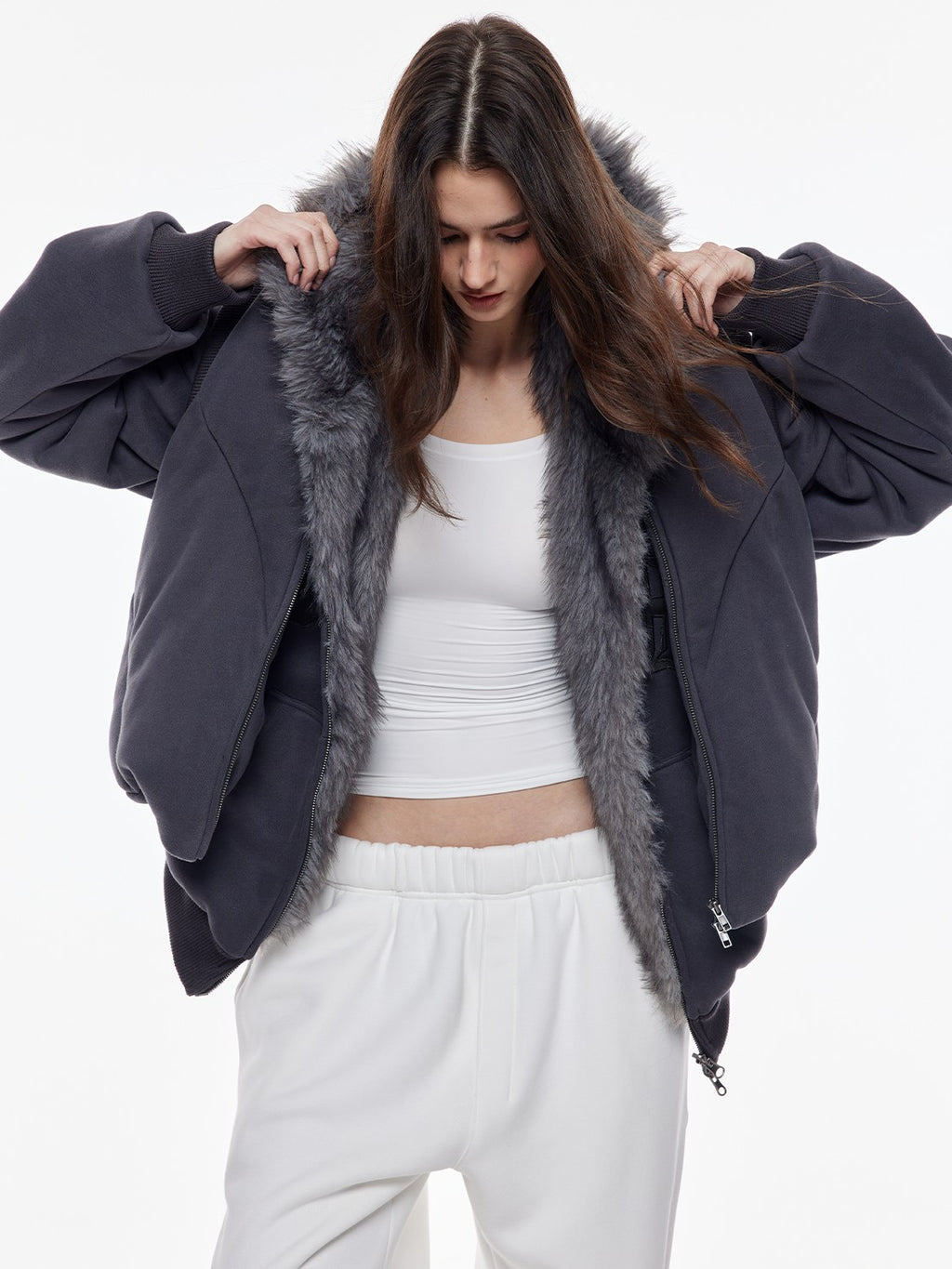 BUM STUDIO Silver Fox Faux Fur Reversible Embroidered Thick Women's Zip-up Hoodies