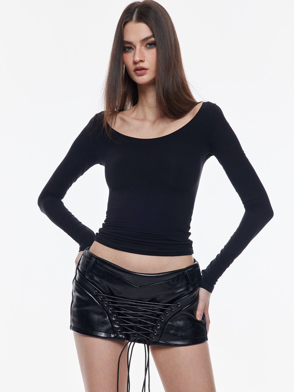 BUM STUDIO Skinlike 360 Fit Heat Round Neck Women's Nylon Short Sleeve T-shirts