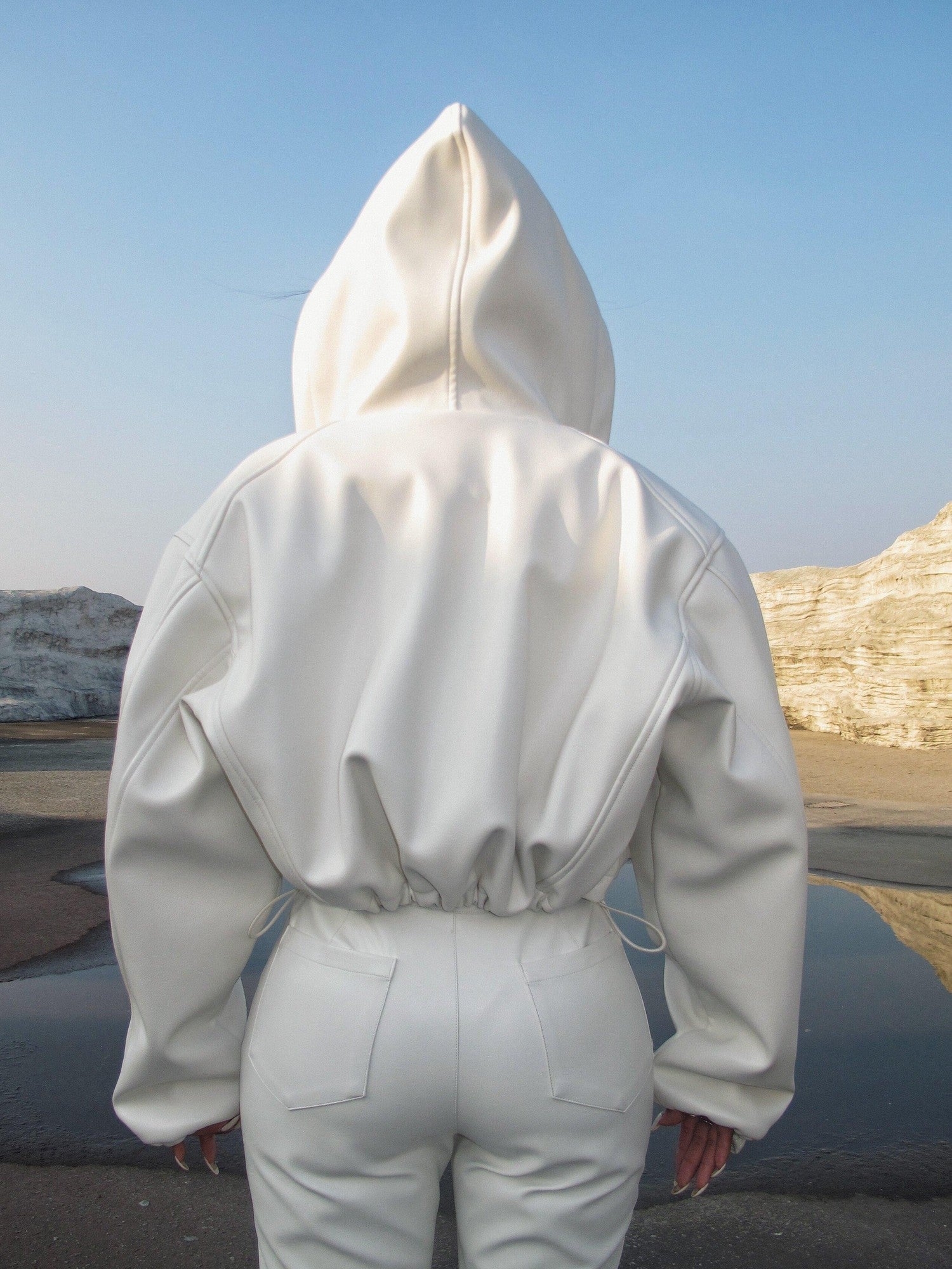 BUM STUDIO White Litchi Texture Heavy Padded Oversized Short Zip Women's Pu Leather Jackets