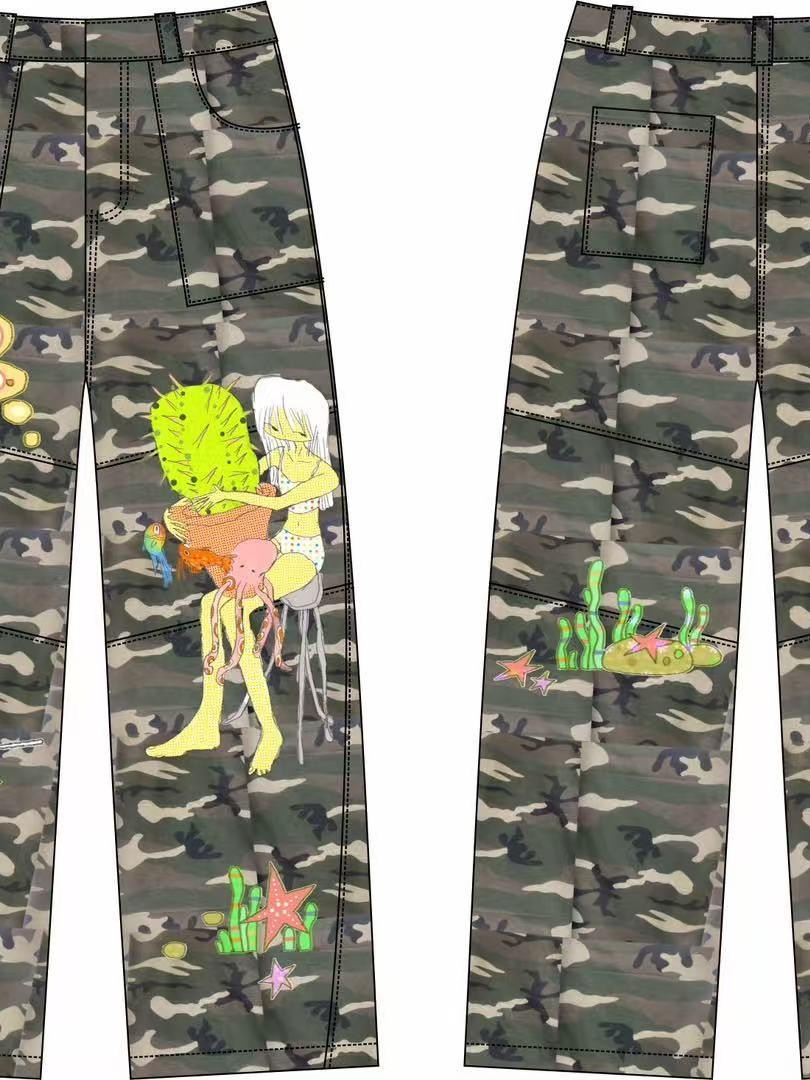BlackBerry Camo Octopus Print Loose Straight Mid Rise Zip Fly Women's Cargo Pants