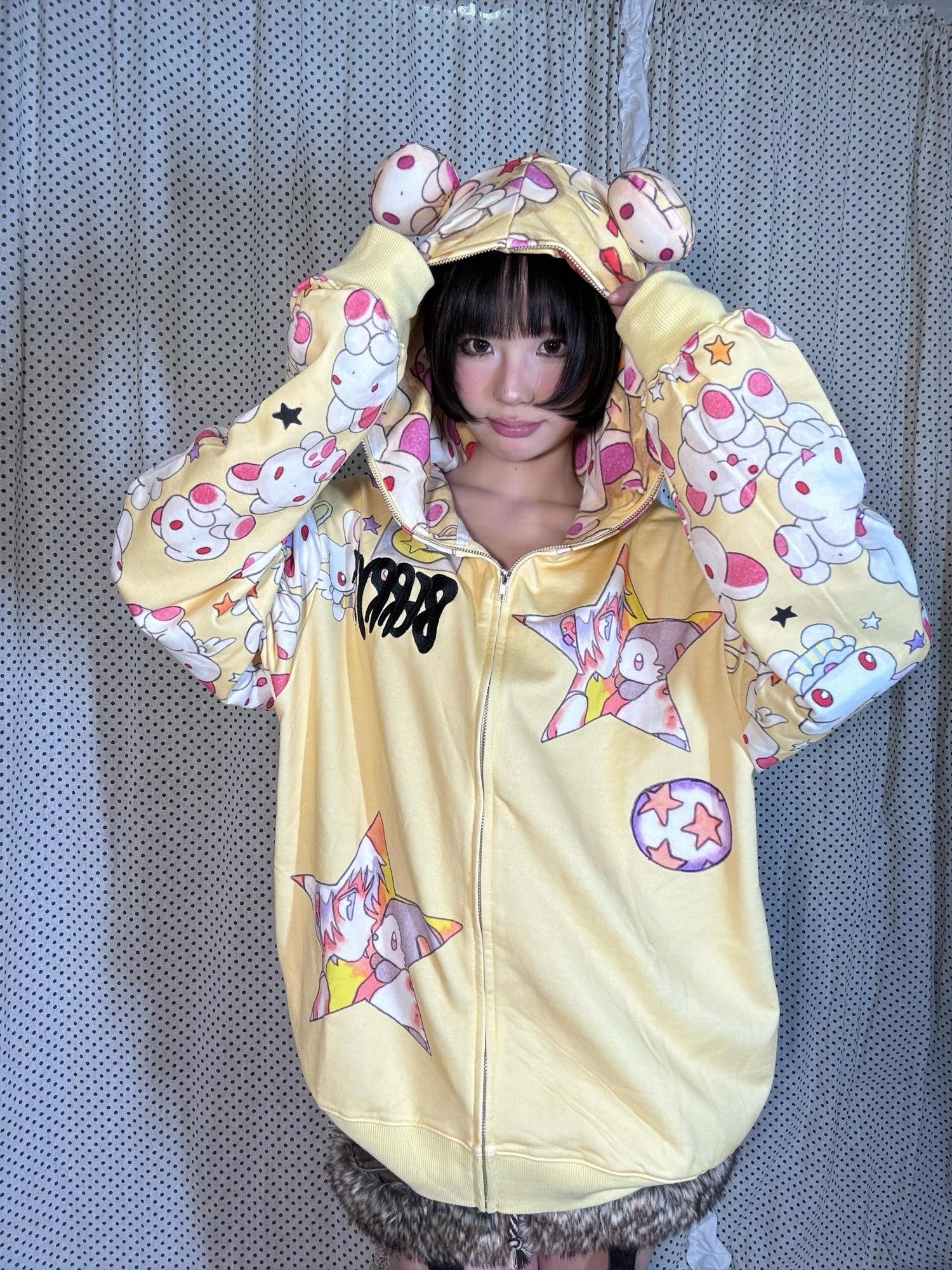 BlackBerry Yellow Star Girl Kiss Doll Cartoon Print Women's Pure Cotton Zip-up Hoodies