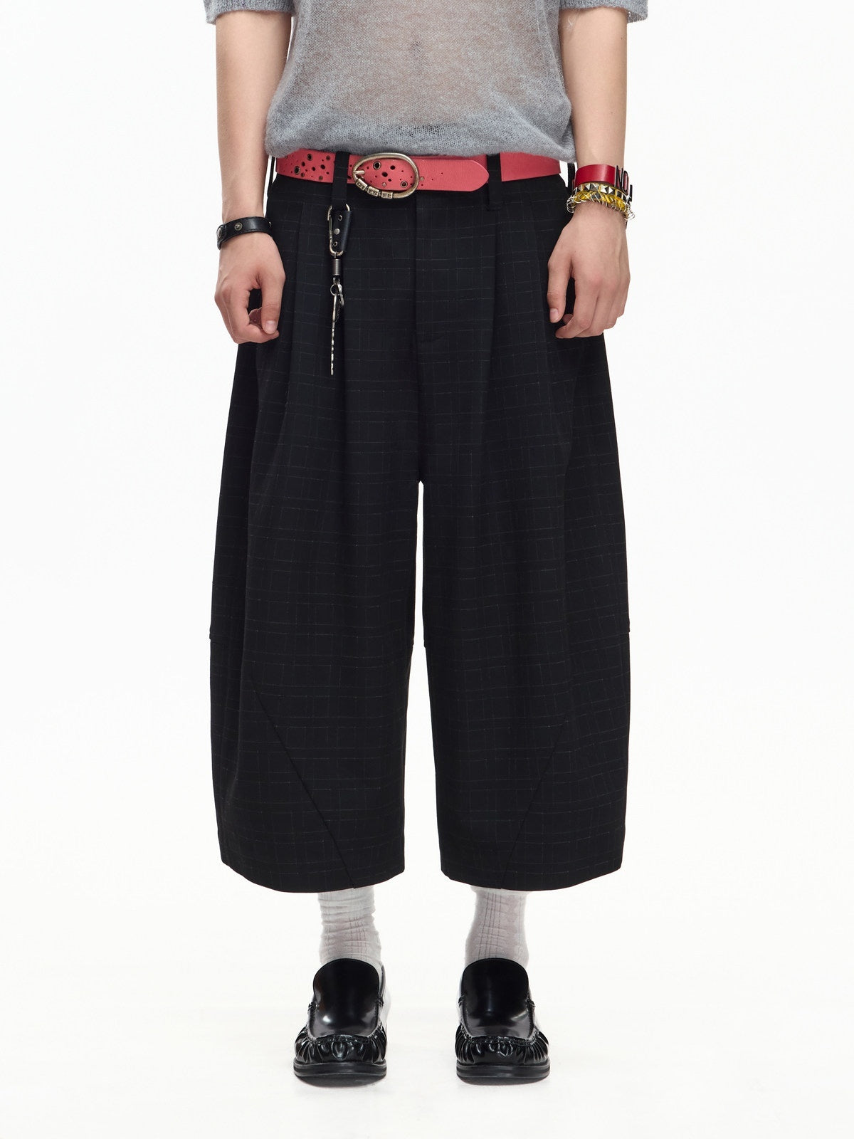 EMOBROTHER_Black_Plaid_Jacquard_Embroidered_Structured_Women's_Poly_Blend_Tailored_Shorts_1052322478542_MISSTT