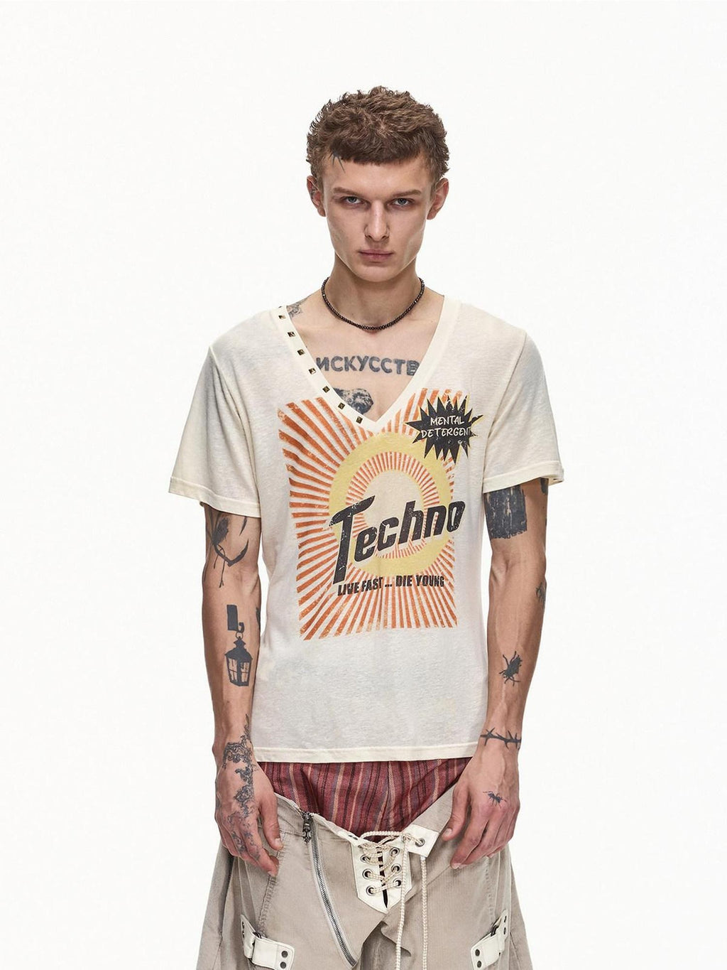 EMOBROTHER Breathable Tencel Cotton Slim Letter Studded V-neck Unisex Short Sleeve T-Shirts