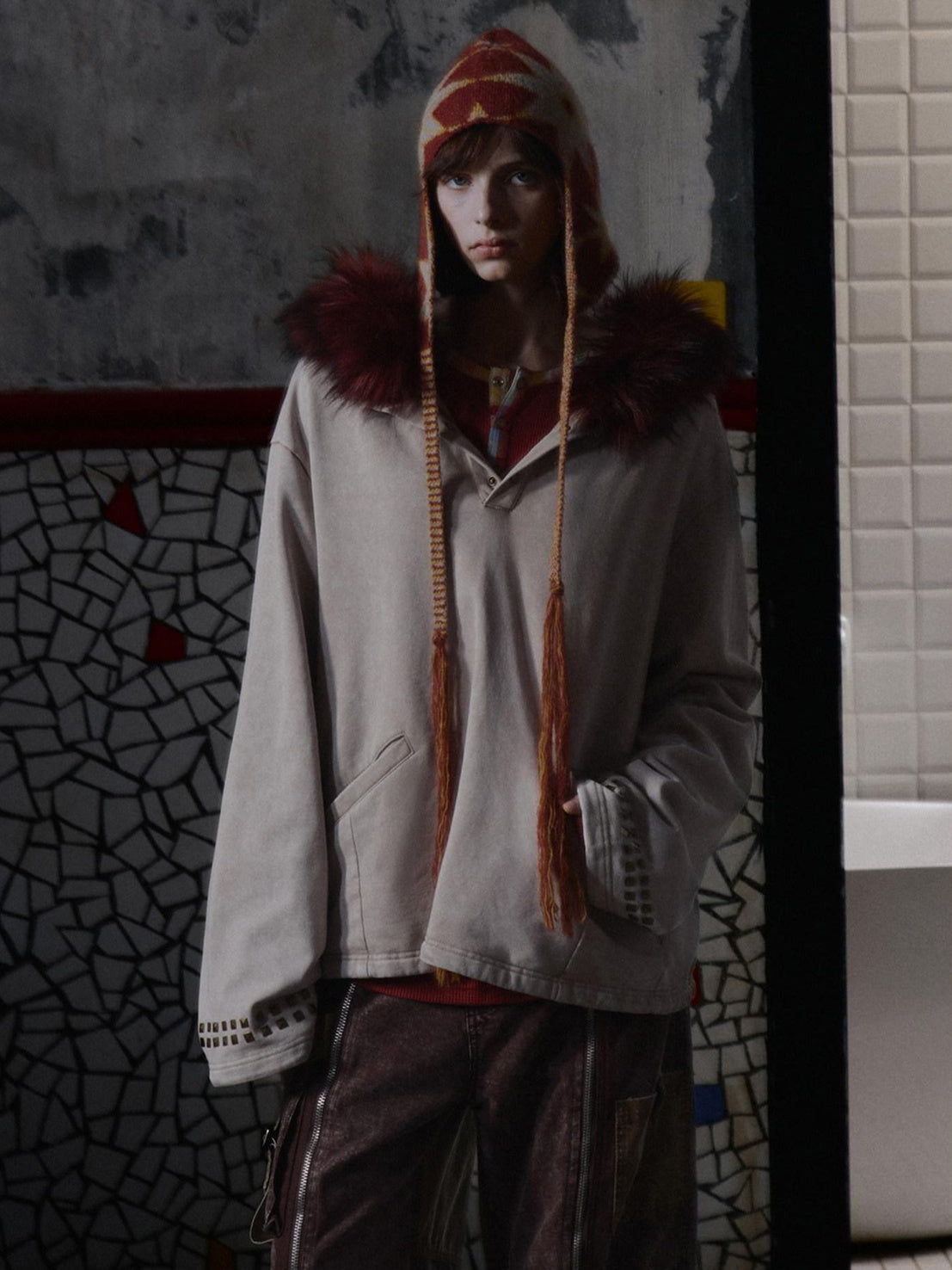 EMOBROTHER Cozy Soft Cotton Relaxed Fit Fur Collar Unisex Casual Embroidered Hooded Hoodies