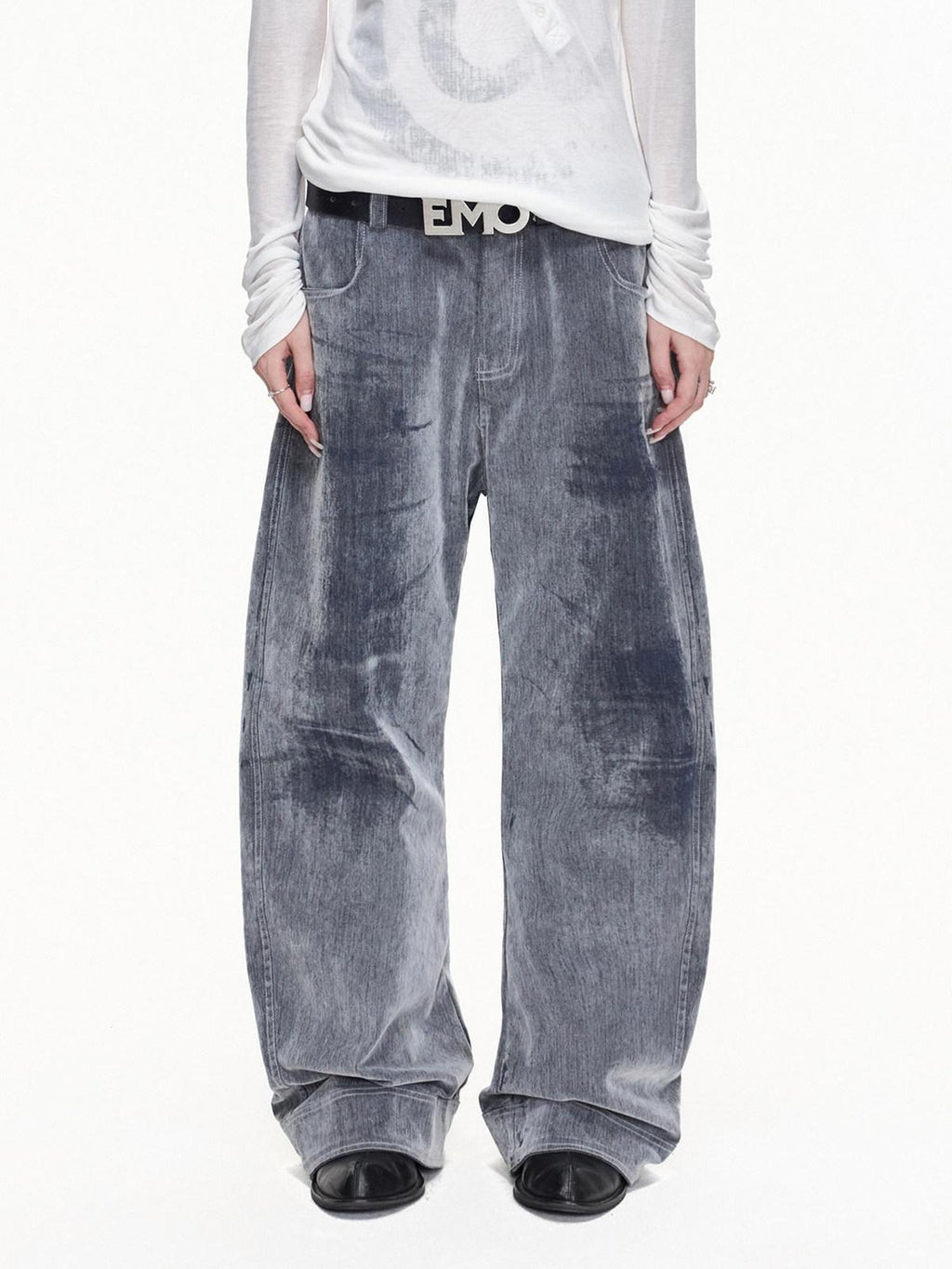 EMOBROTHER Laser Engraved Crackle Mid Rise Loose Cotton Pocket Zip Fly Wide-Leg Jeans