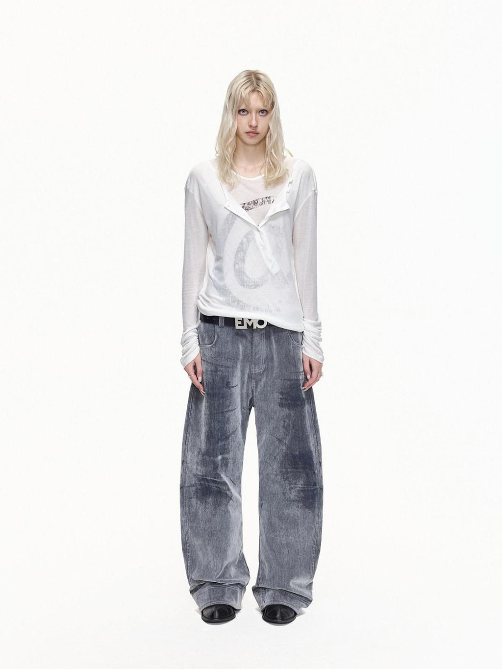 EMOBROTHER Laser Engraved Crackle Mid Rise Loose Cotton Pocket Zip Fly Wide-Leg Jeans