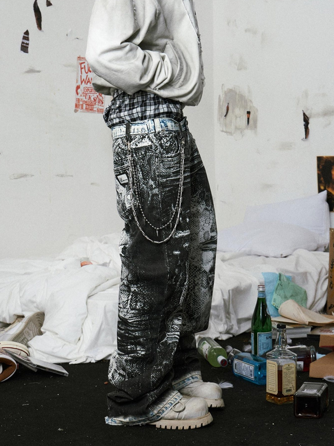 EMOBROTHER Low Rise Snake Print Coated Denim Youth Casual Micro Stretch Flare Jeans