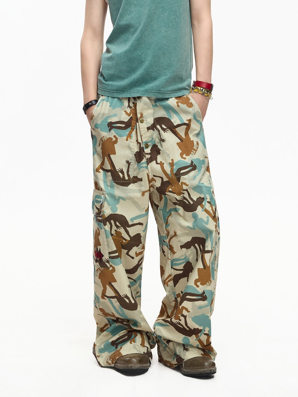 EMOBROTHER_Reversible_Camo_Embroidered_White_Panel_Women's_Cotton_Straight-leg_Pants_1054218740681_MISSTT