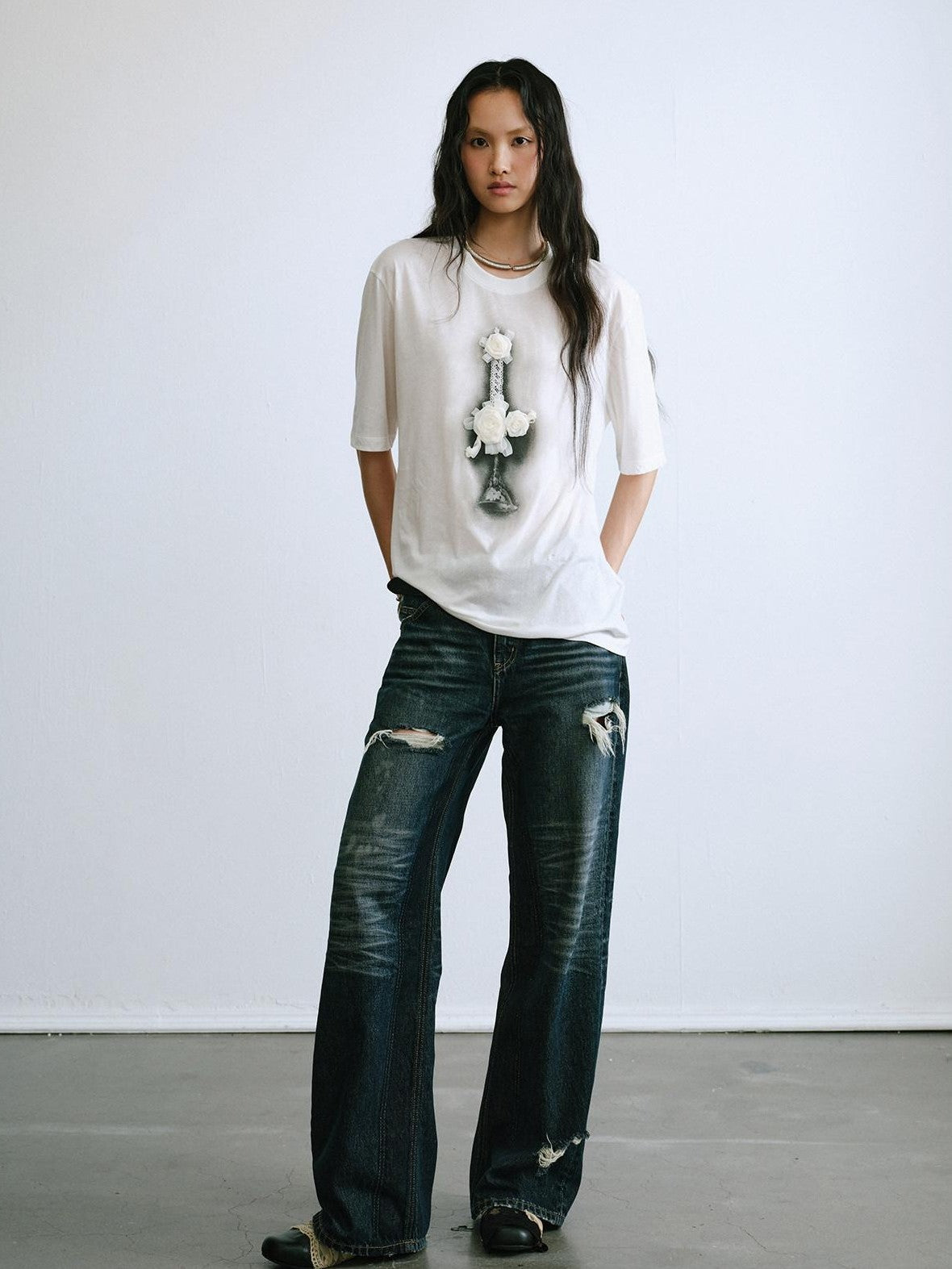ENDO PER SE Candelabra Rose Printed Distressed Women's Cotton Short Sleeve T-shirts