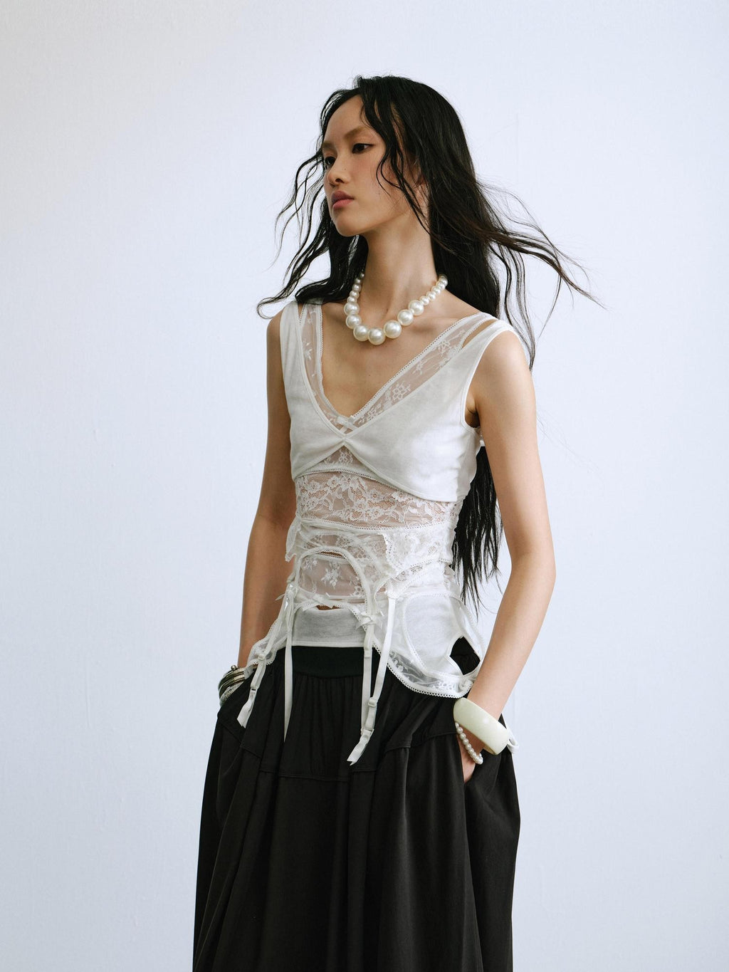 ENDO PER SE Hollow Out Lace Fitted V-neck Women's Lace Cotton Tank Tops