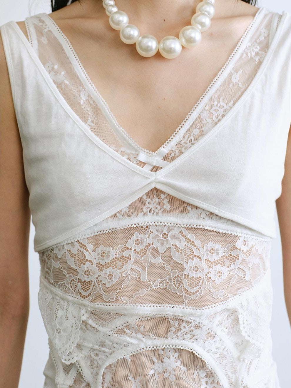 ENDO PER SE Hollow Out Lace Fitted V-neck Women's Lace Cotton Tank Tops