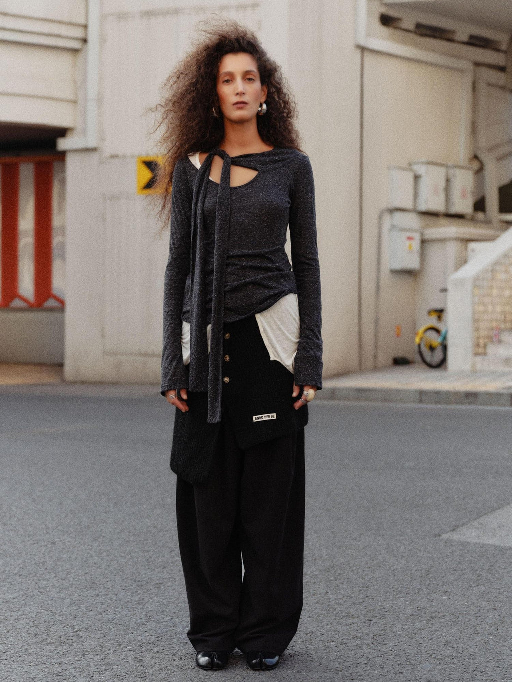ENDO PER SE Knotted Asymmetric Neck Vintage Knit Women's Polyester Long Sleeve T-shirts