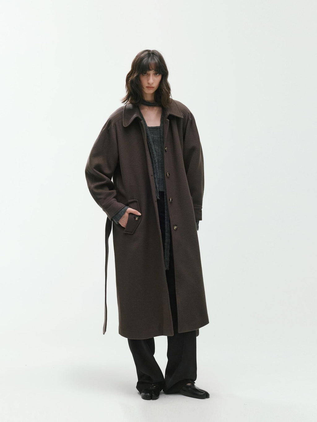 ENDO PER SE Sculpted Pleated Long Sleeve Wool Women's Trench Coats