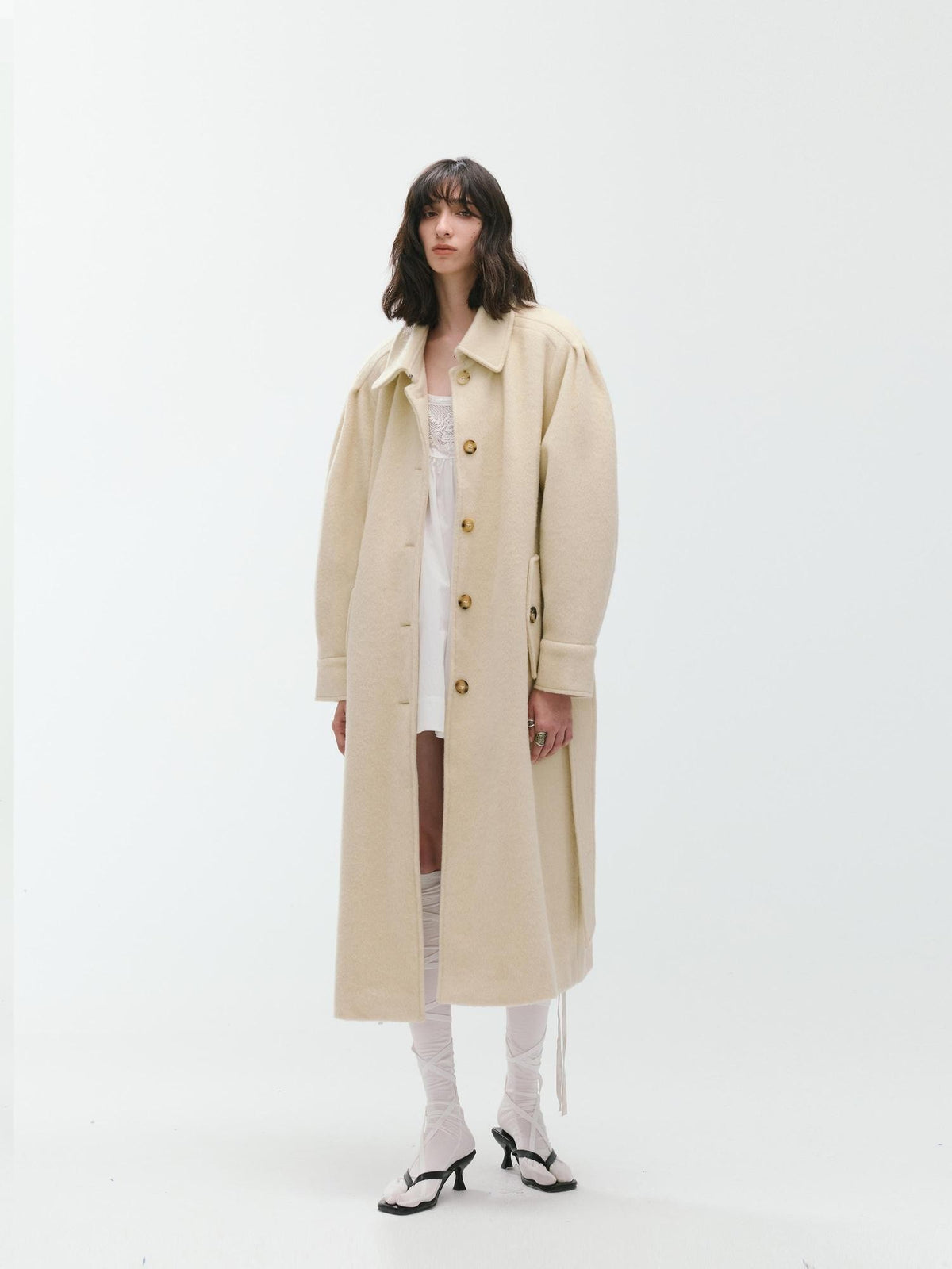 ENDO PER SE Sculpted Pleated Long Sleeve Wool Women's Trench Coats