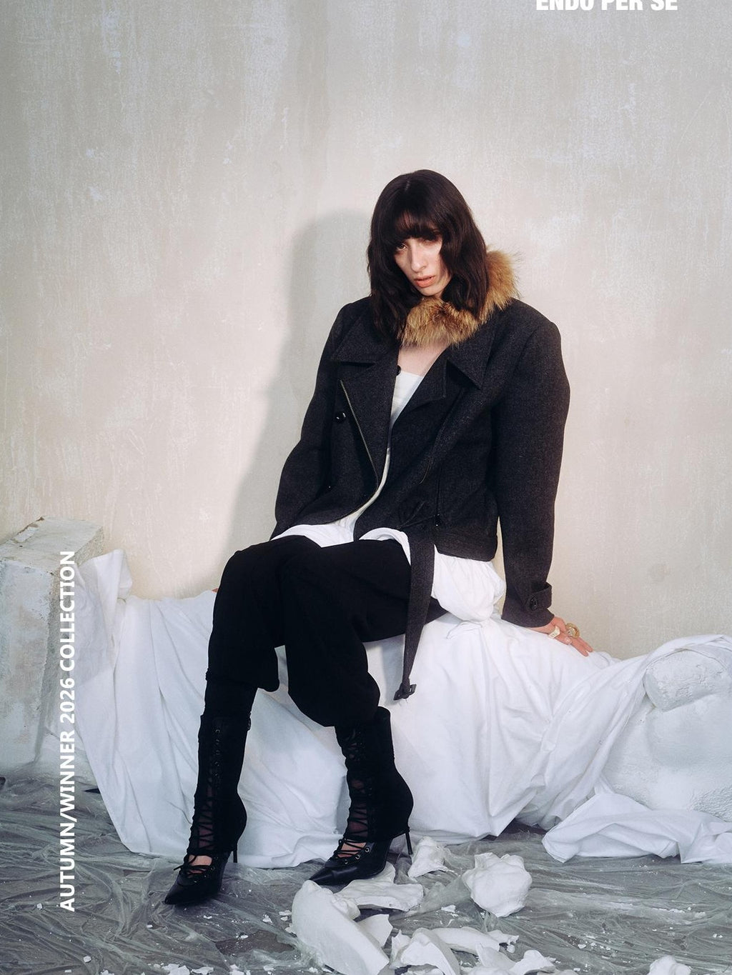 ENDO PER SE Sculpted Zip Moto Minimalist Wool Women's Short Coats