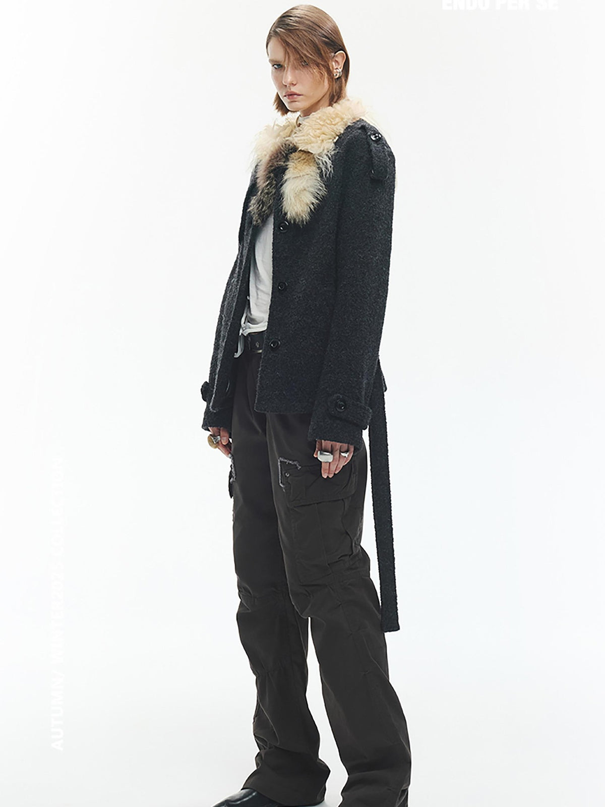 ENDO PER SE Solid Color Structured Round Neck Wool Women's Short Coats