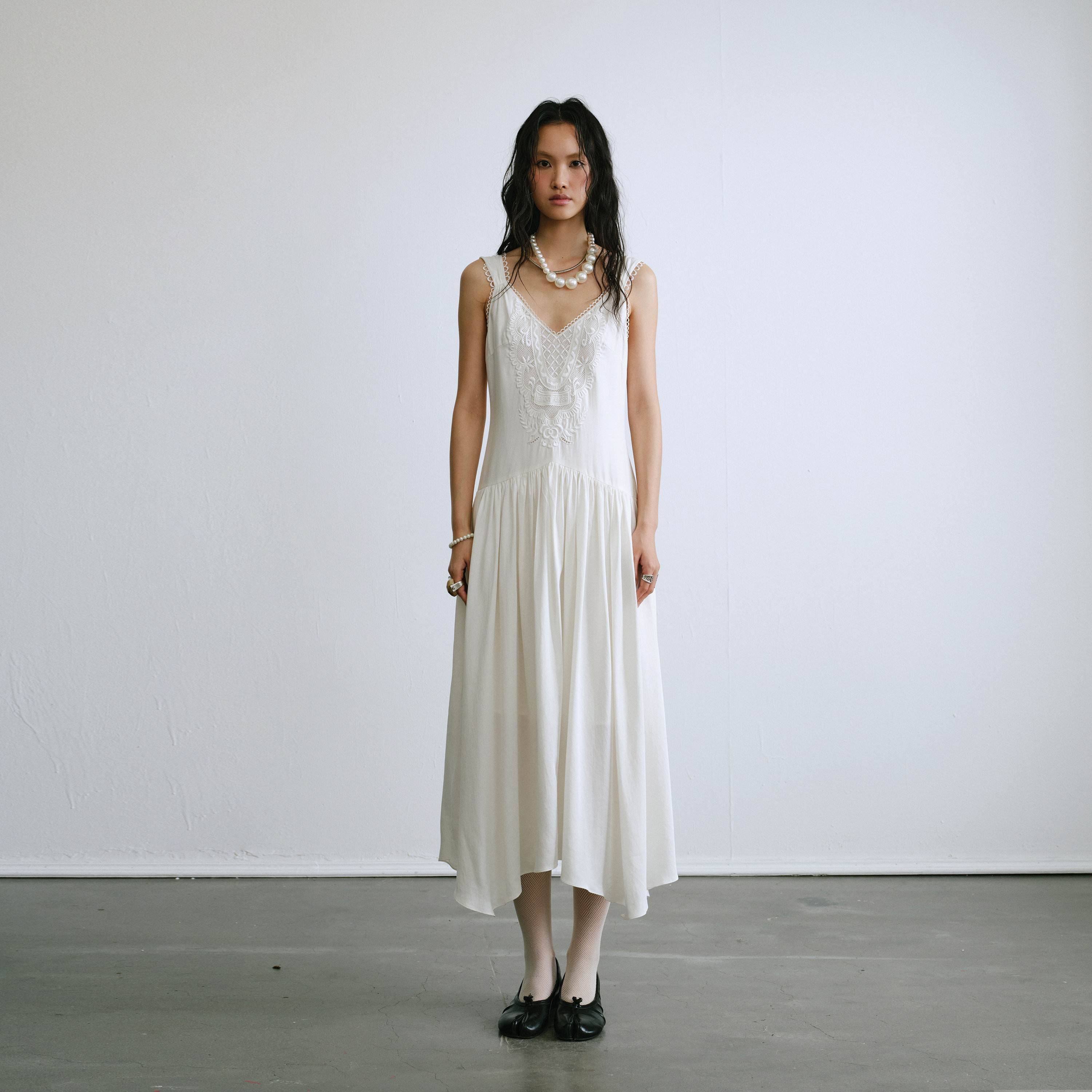 ENDO_PER_SE_Vintage_Floral_Embroidered_Lace_V-neck_Women's_Lyocell_Slip_Maxi_Dresses_1042440402381_MISSTT
