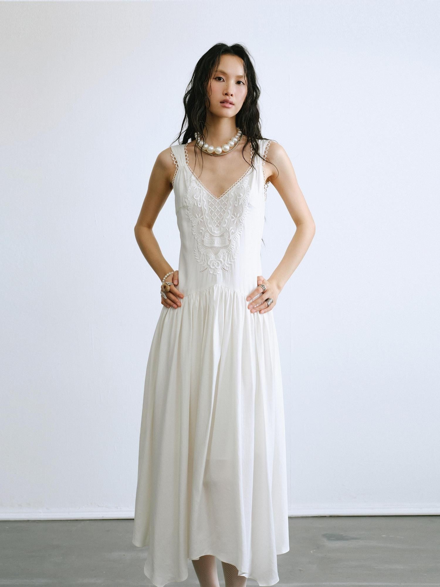 ENDO PER SE Vintage Floral Embroidered Lace V-neck Women's Lyocell Slip Maxi Dresses