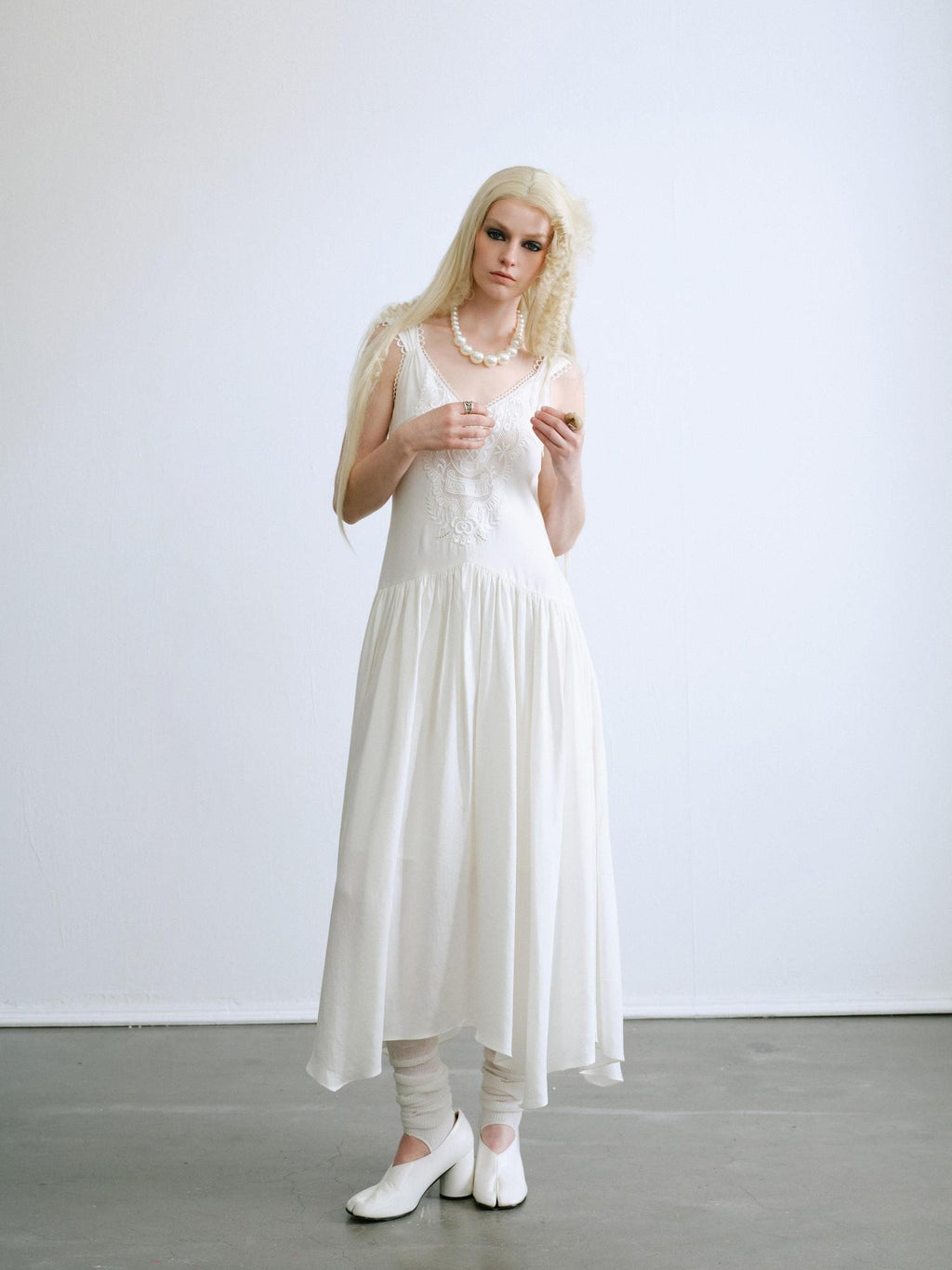 ENDO PER SE Vintage Floral Embroidered Lace V-neck Women's Lyocell Slip Maxi Dresses
