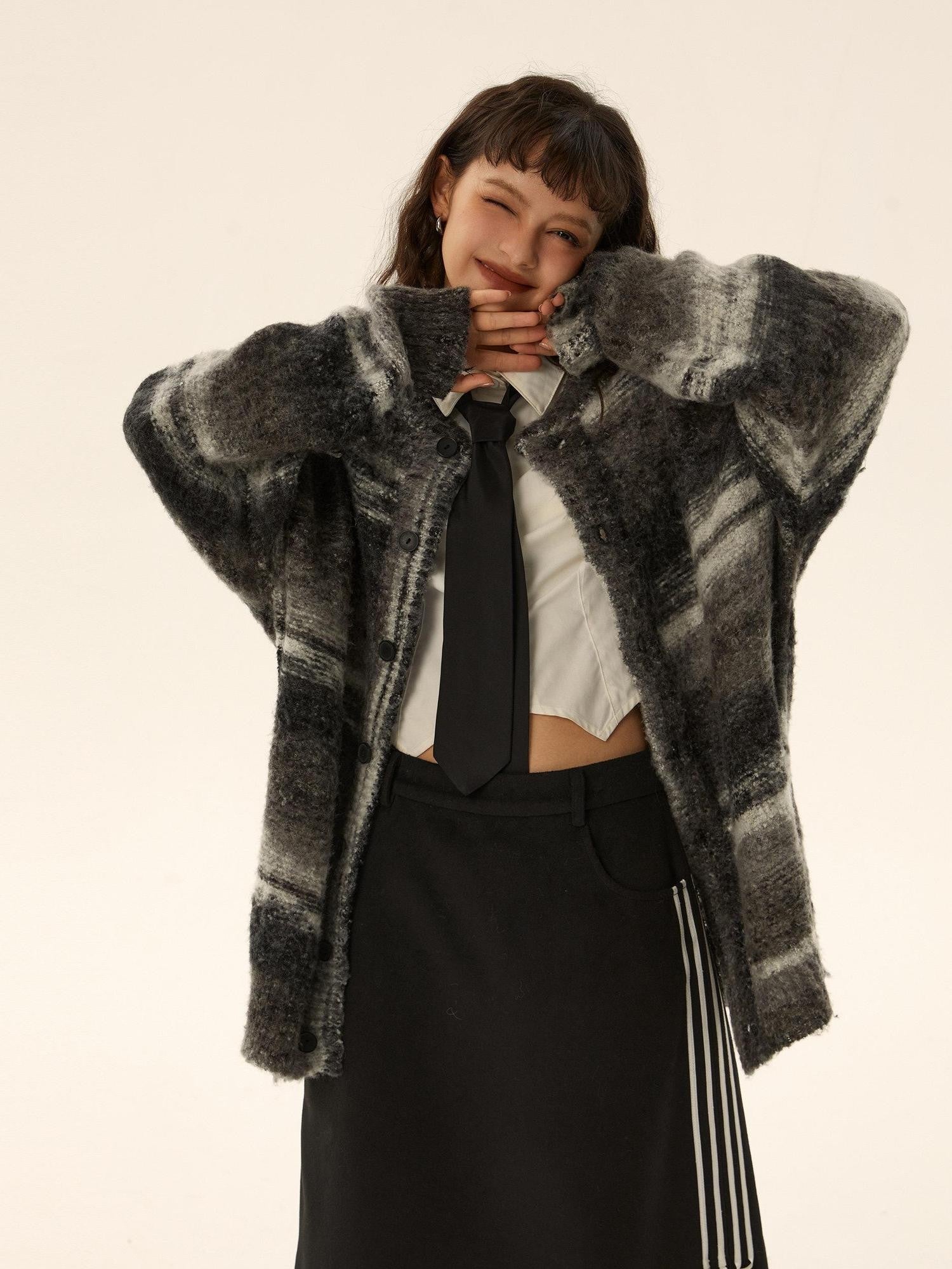 EZEK American Vintage Slouchy Loose Knit Buttoned Women's Knit Cardigans