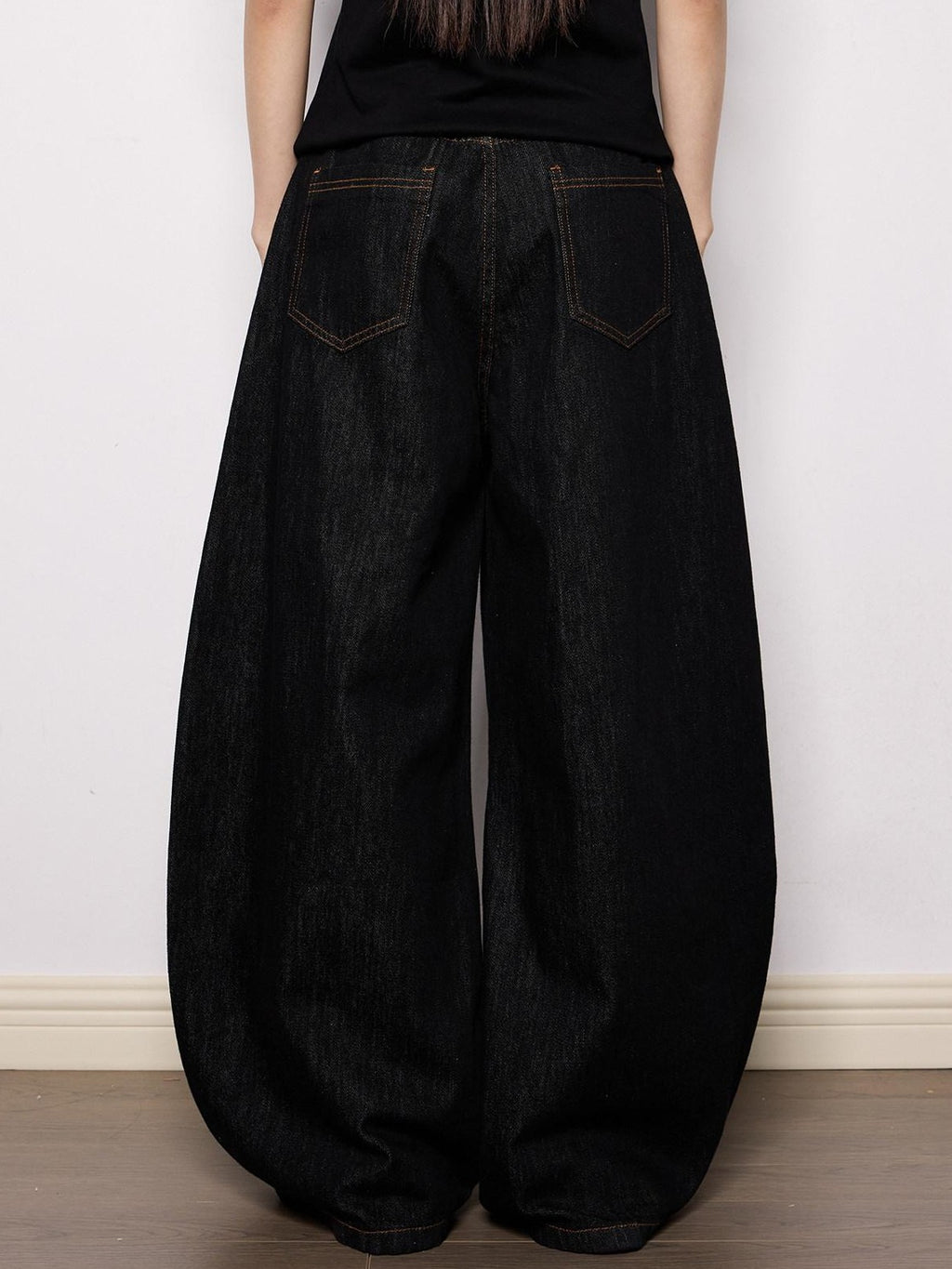 EZEK Black Machine Embroidered Loose Fit Women's Cotton Blend Wide-leg Jeans