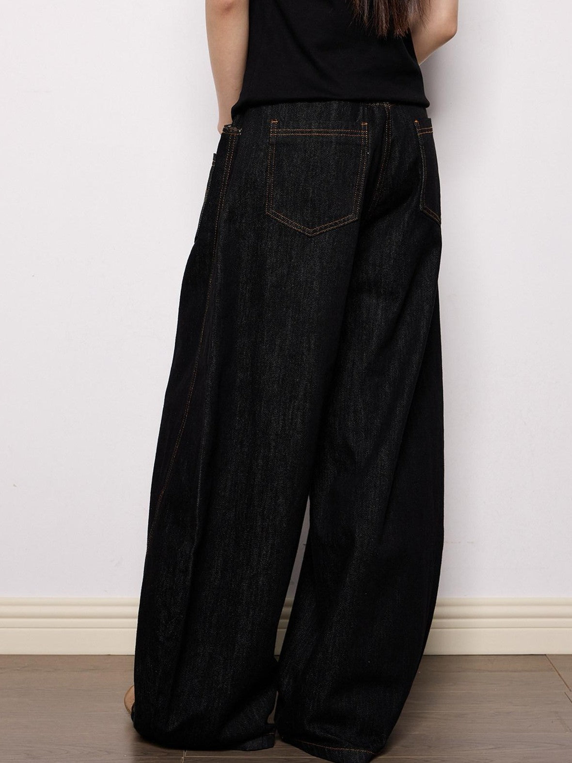 EZEK Black Machine Embroidered Loose Fit Women's Cotton Blend Wide-leg Jeans