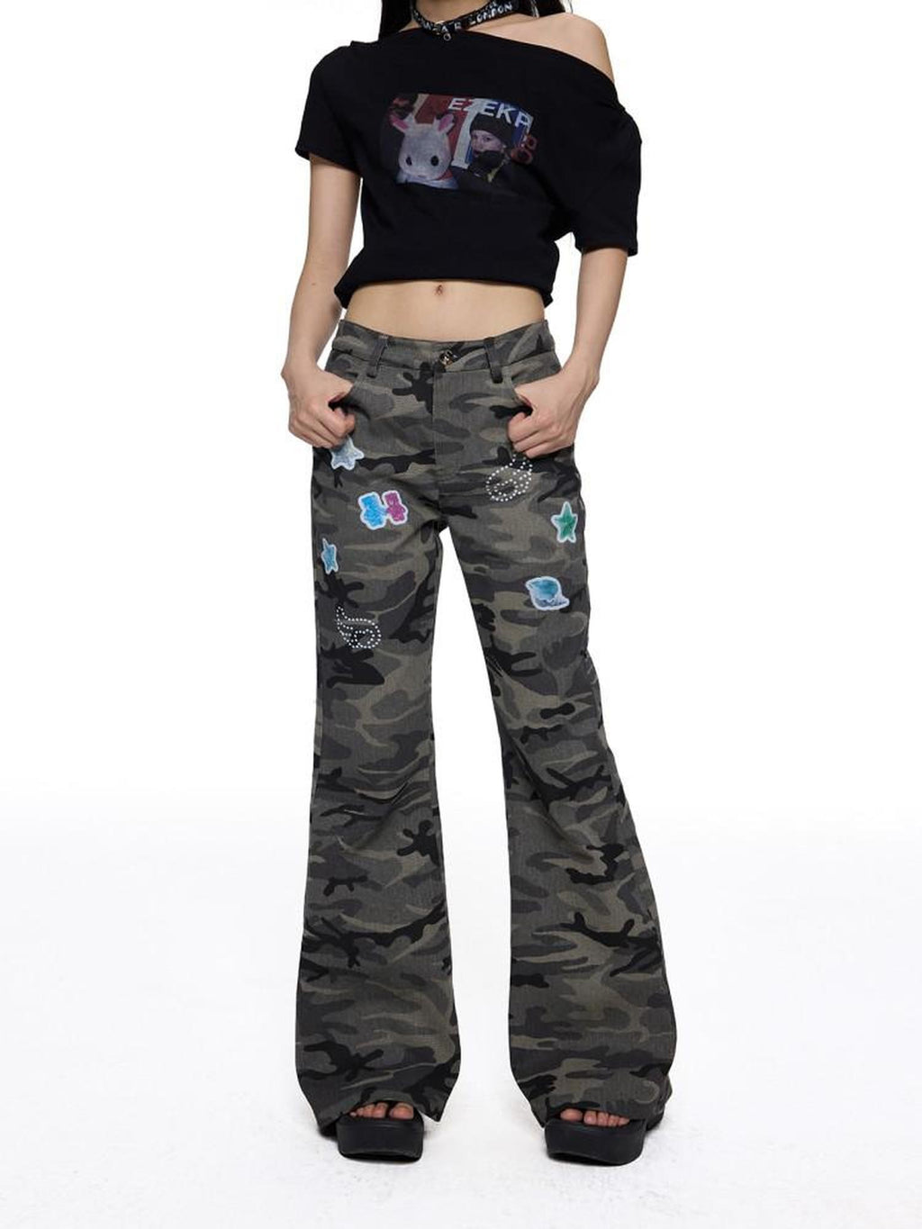 EZEK Camouflage Printed Slim Low Rise Women's Micro Elastic Flare Jeans
