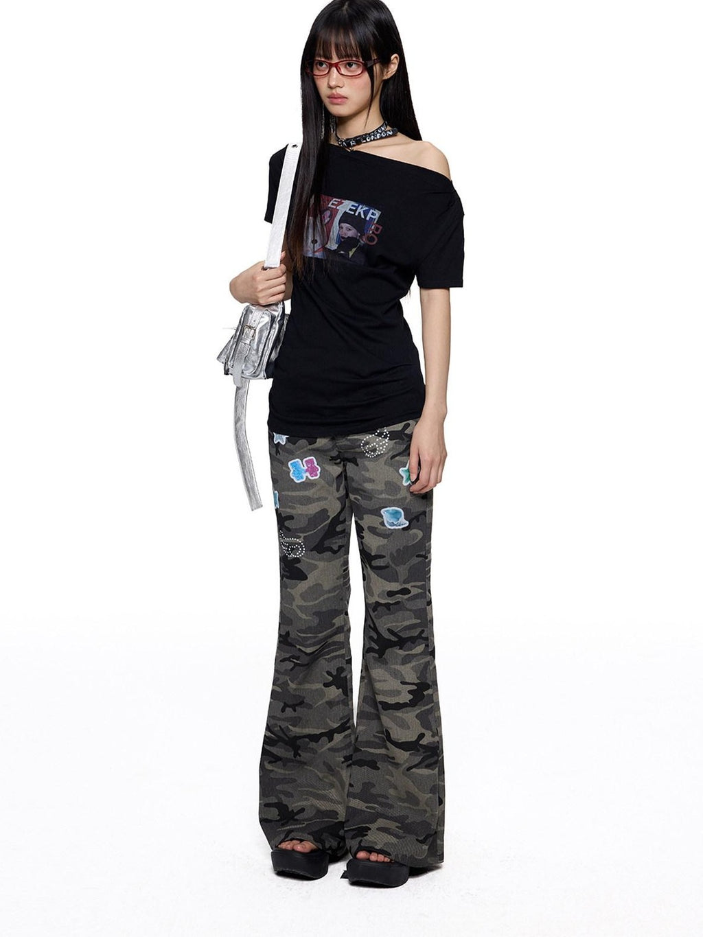 EZEK Camouflage Printed Slim Low Rise Women's Micro Elastic Flare Jeans