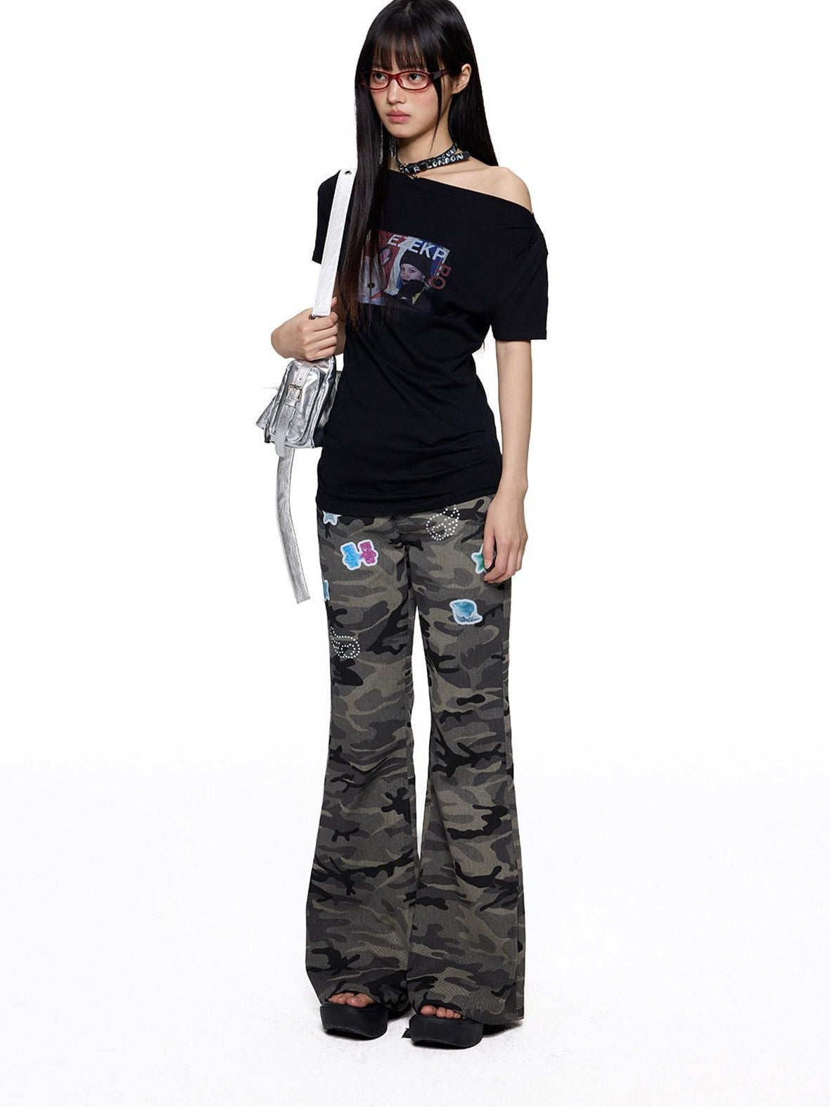 EZEK Camouflage Printed Slim Low Rise Women's Micro Elastic Flare Jeans