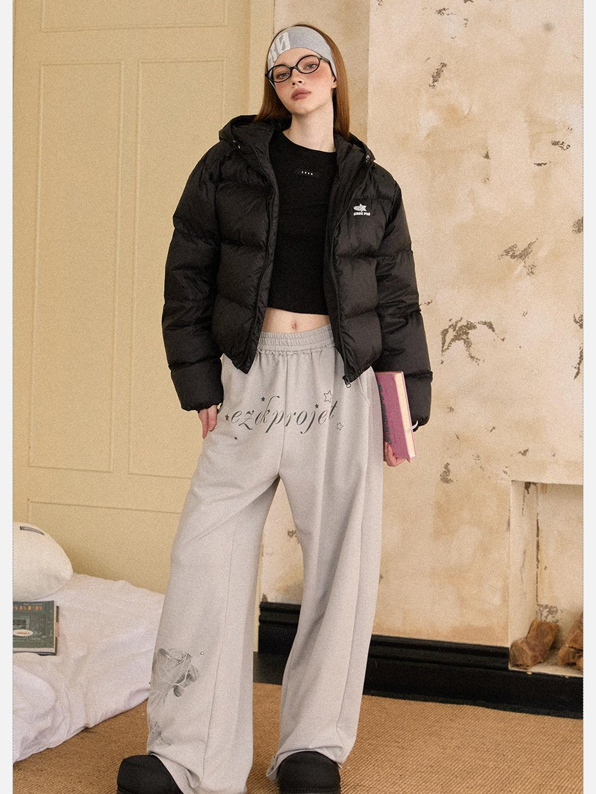 EZEK Cropped Printed Stand Collar Pocketed Women's Nylon Down Jackets