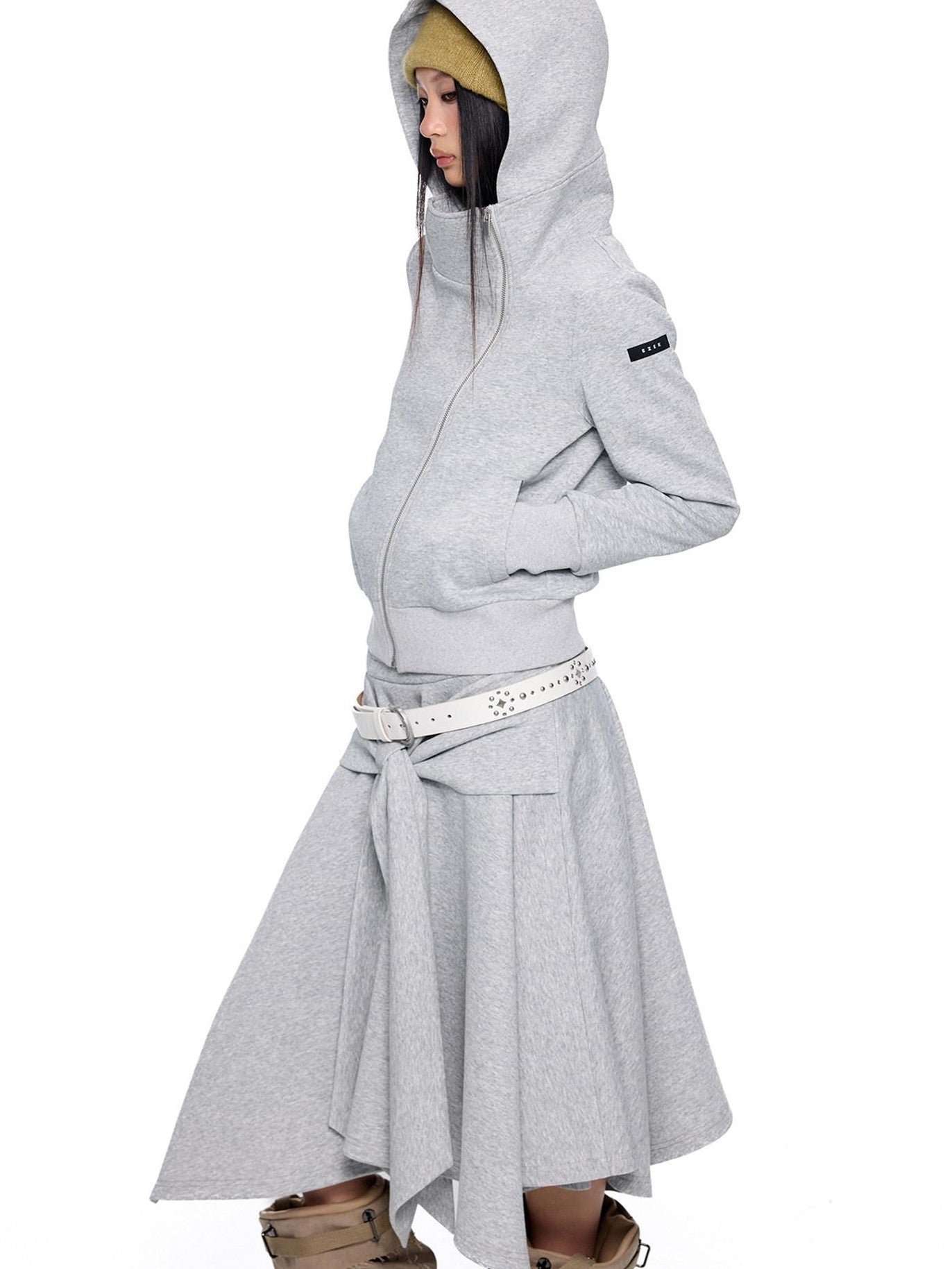 EZEK Cropped Vintage Slanted Zipper Print Women's Cotton Blend Zip-up Hoodies