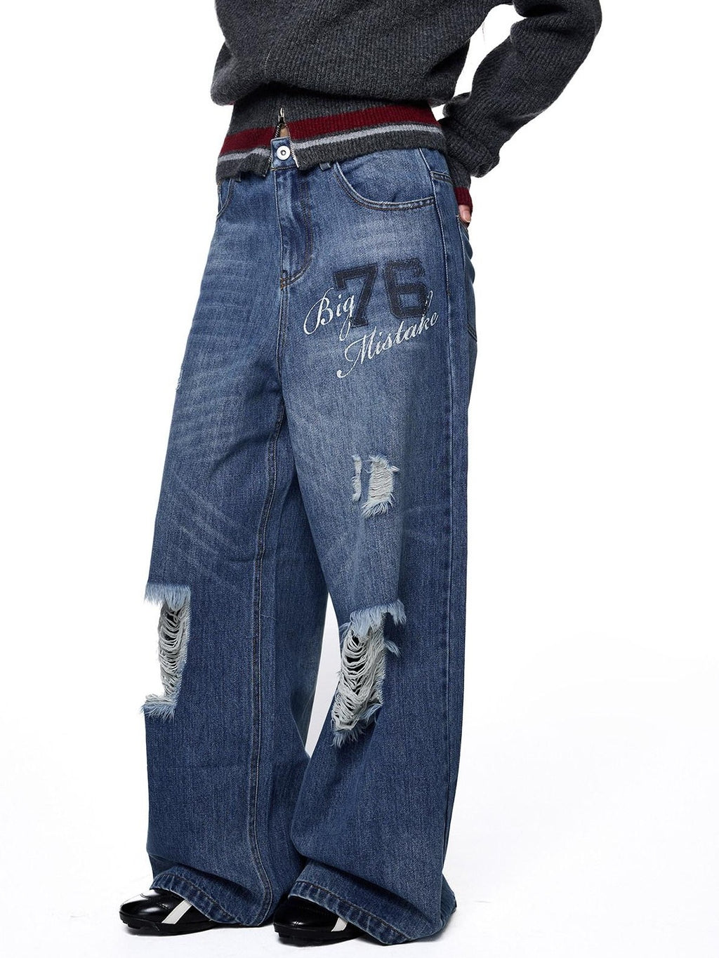EZEK Distressed Ripped Letter Print Women's Cotton Blend Straight-leg Jeans