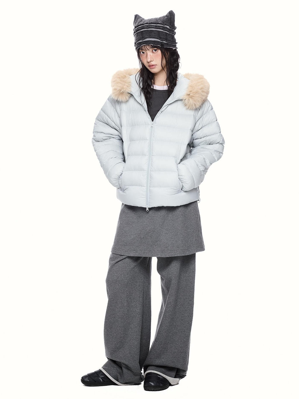EZEK Faux Fur Hooded Loose Fit Solid 90 White Duck Down Women's Polyester Down Jackets