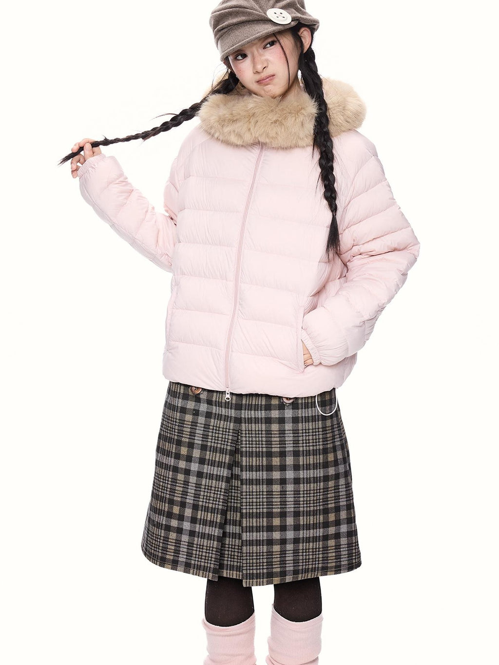 EZEK Faux Fur Hooded Loose Fit Solid 90 White Duck Down Women's Polyester Down Jackets