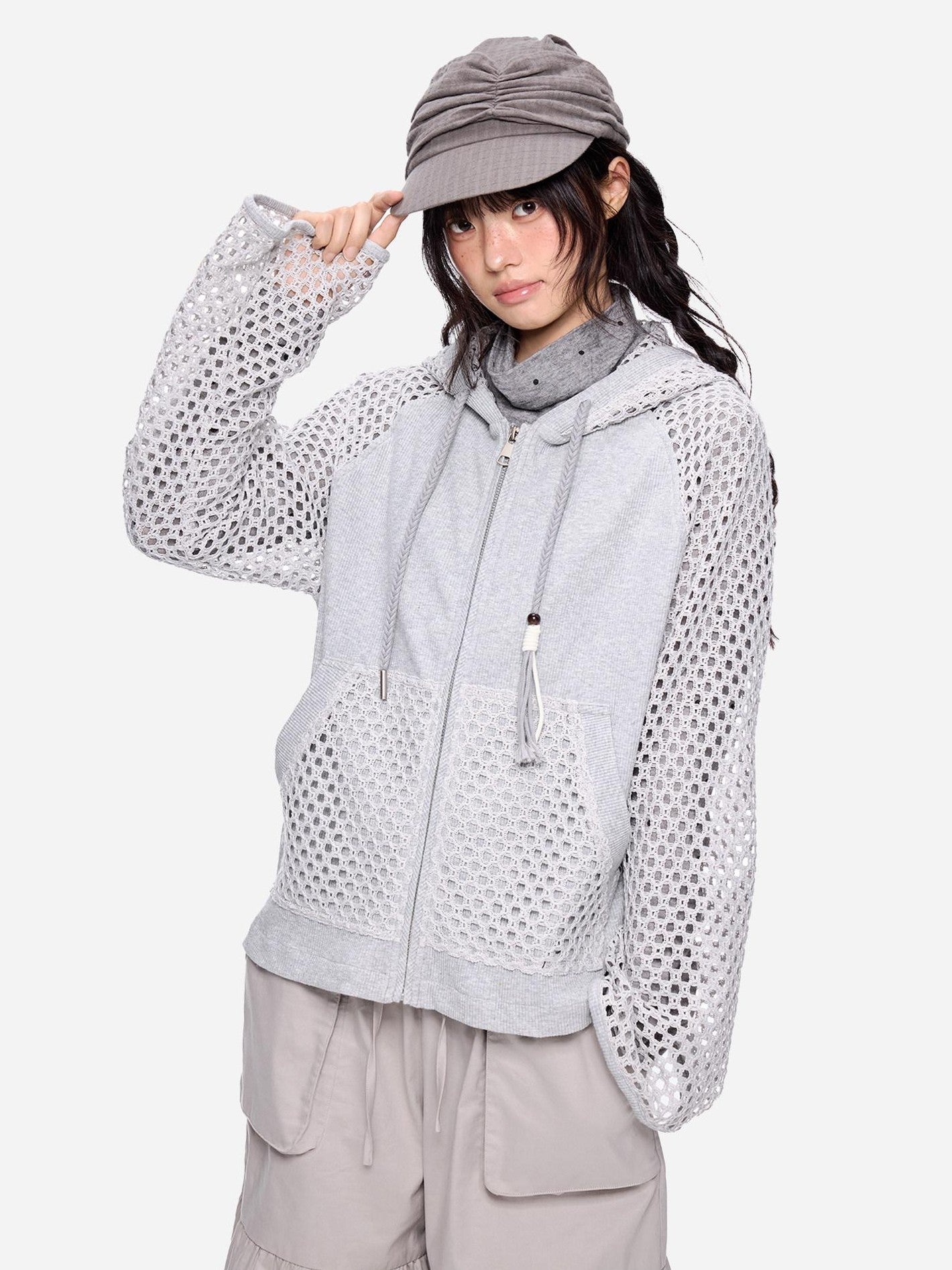 EZEK Grey Cutout Paneling Letter Print Loose Fit Long Sleeve Women's Zip-up Hoodies