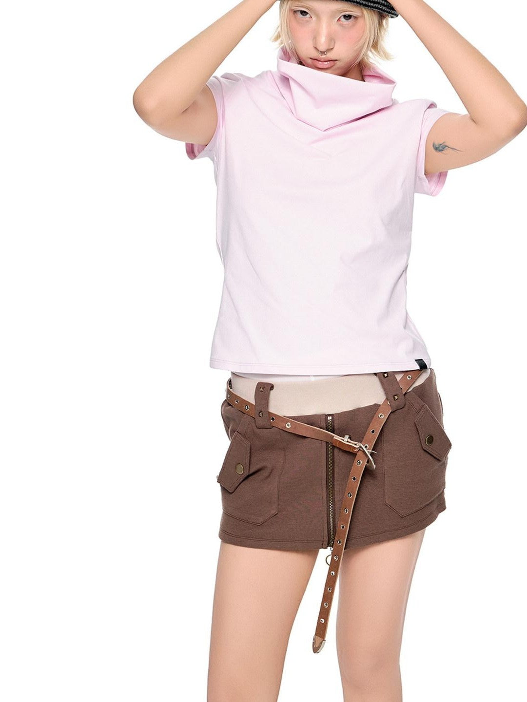 EZEK Pale Yellow High Neck Retro Print Slim Fit Women's Short Sleeve T-shirts