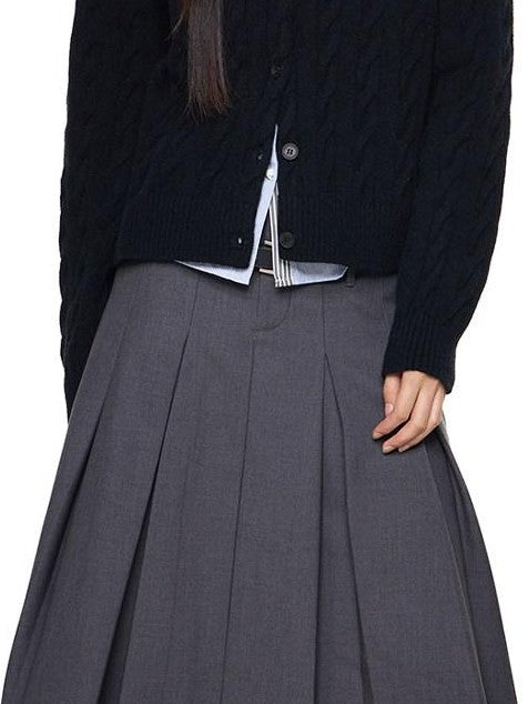 EZEK Relaxed Twisted Cable Knit Round Neck Button Women's Acrylic Blend Cardigans