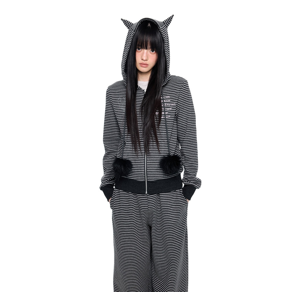 EZEK_Striped_Print_Cropped_Hooded_Women's_Cotton_Blend_Zip-up_Hoodies_998210399727_MISSTT
