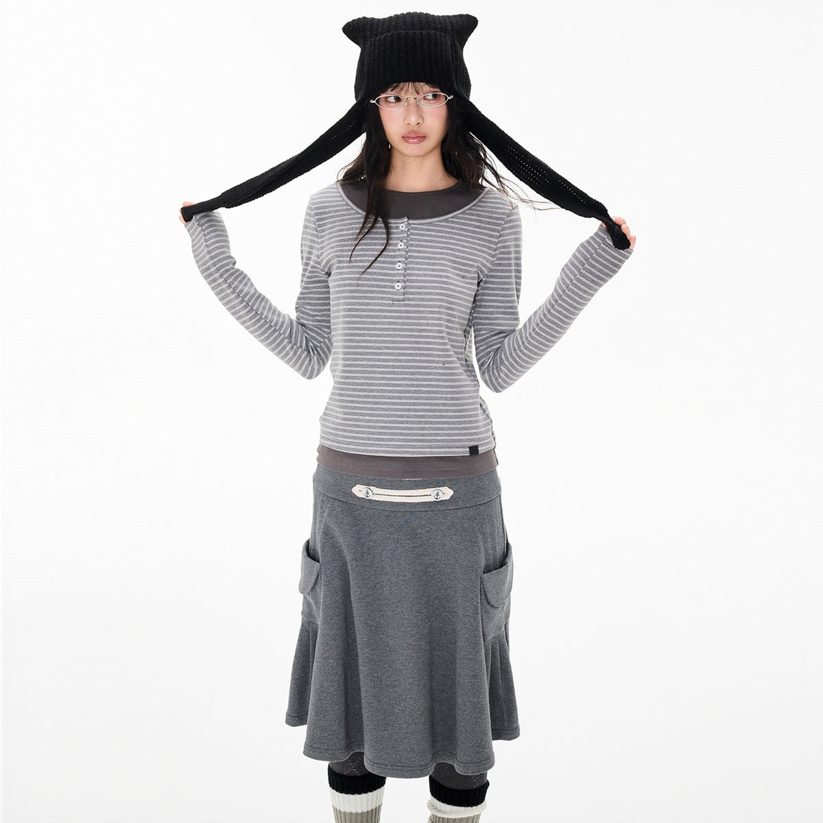 EZEK_Striped_Spliced_Knit_Button_Henley_Neck_Women's_Long_Sleeve_T-shirts_1076125329583_MISSTT