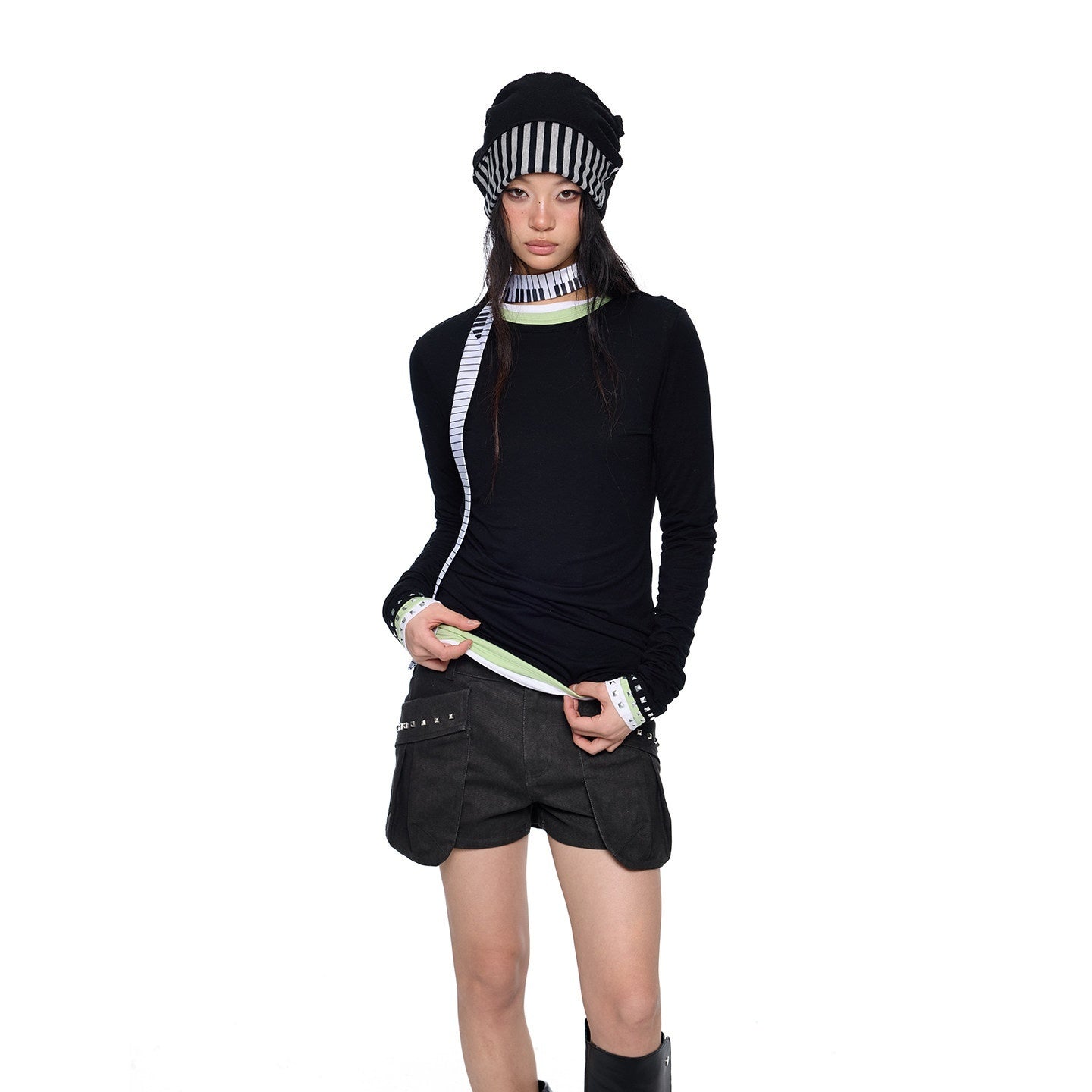 EZEK_Studded_Printed_Slim_Fit_Crewneck_Women's_Cotton_Stretch_Long_Sleeve_T-shirts_1015524804906_MISSTT