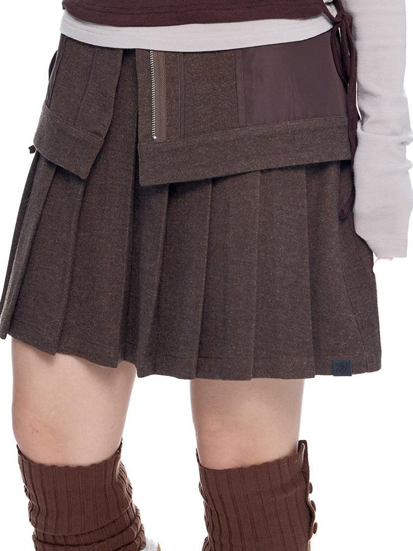 EZEK Vintage Academy Pocketed Mid Waist Women's Polyester Blend Pleated Skirts