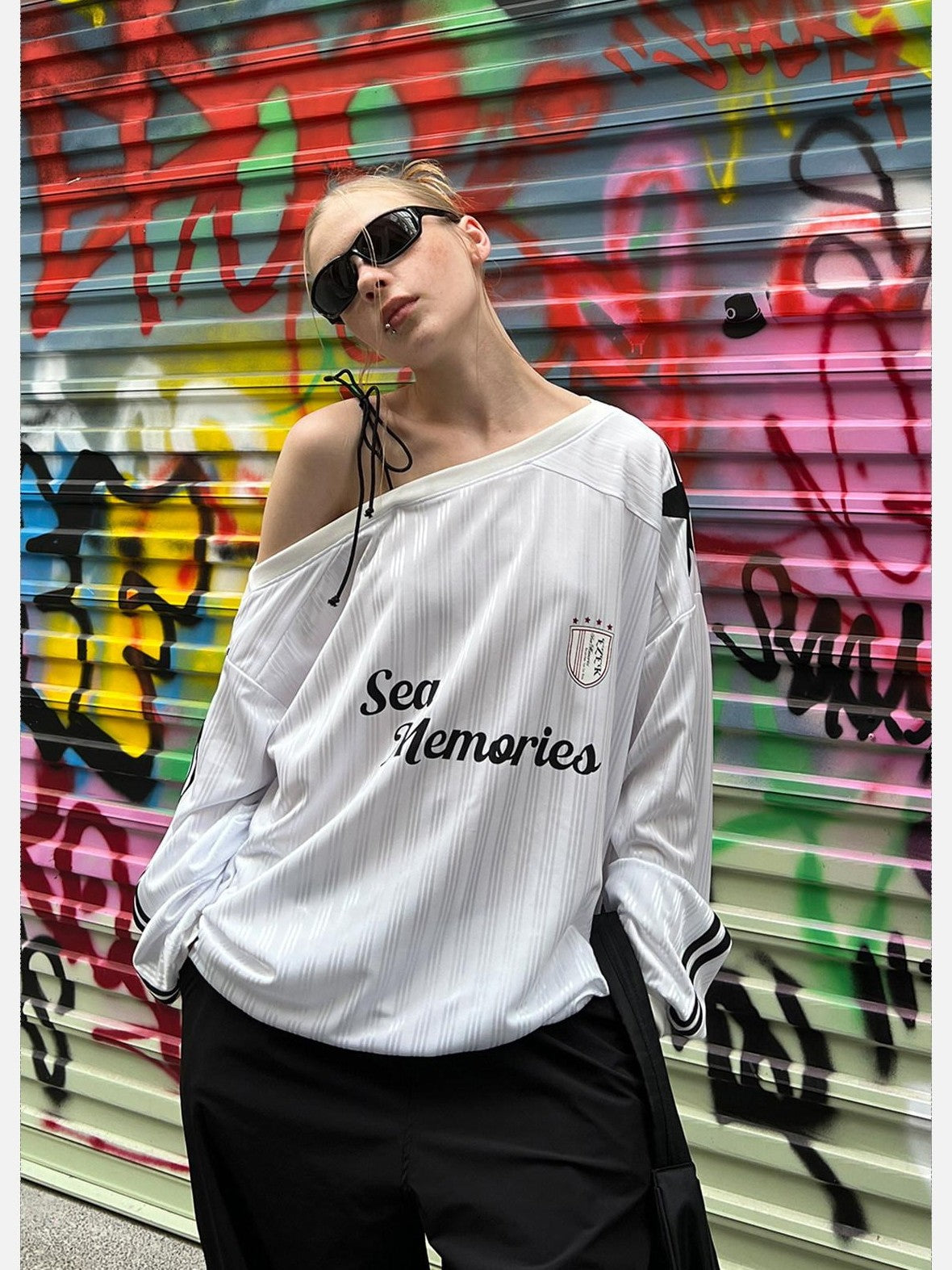 EZEK Vintage One Shoulder Letter Print Women's Polyester Long Sleeve T-shirts