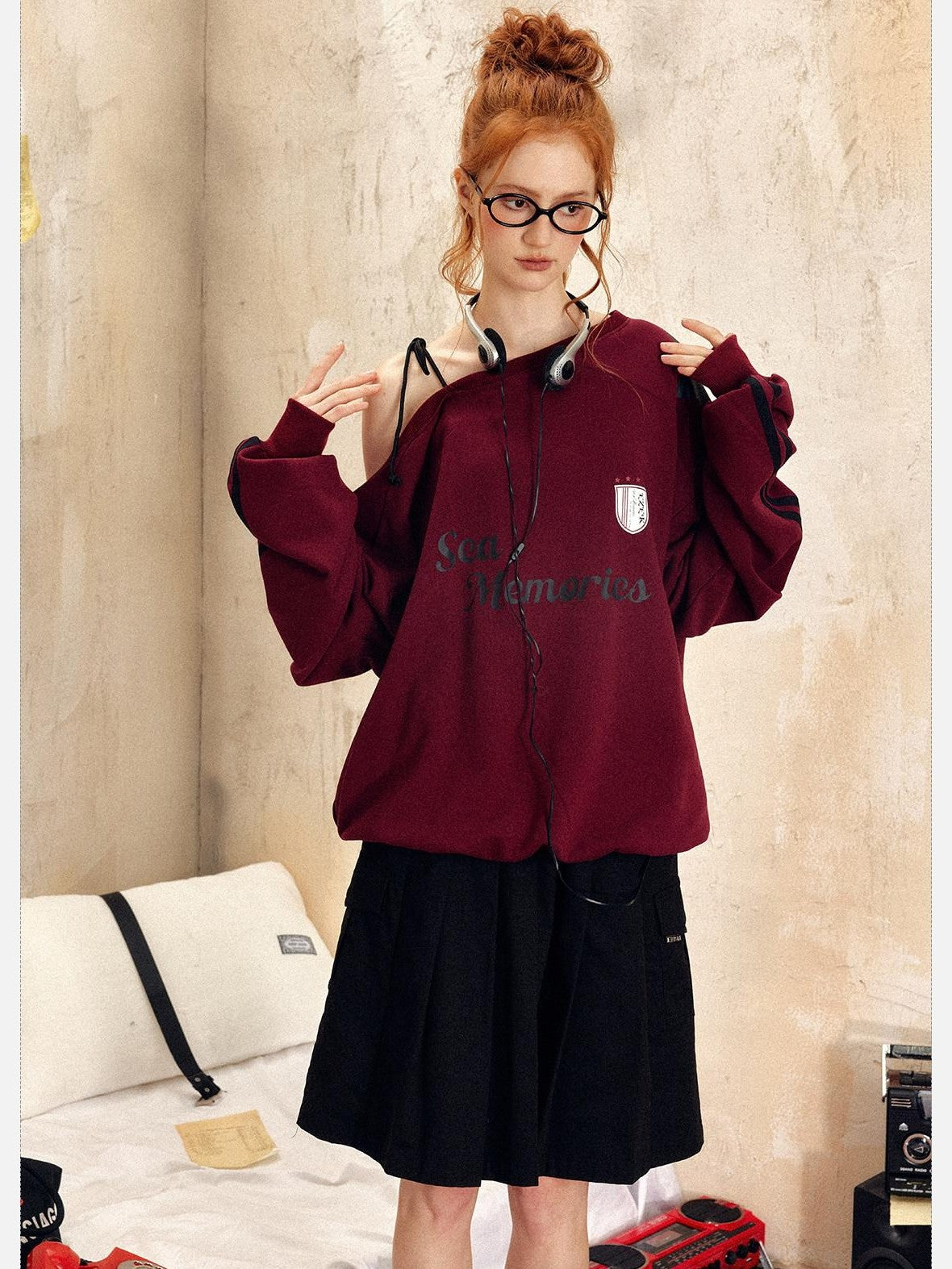 EZEK Vintage One Shoulder Letter Print Women's Polyester Long Sleeve T-shirts
