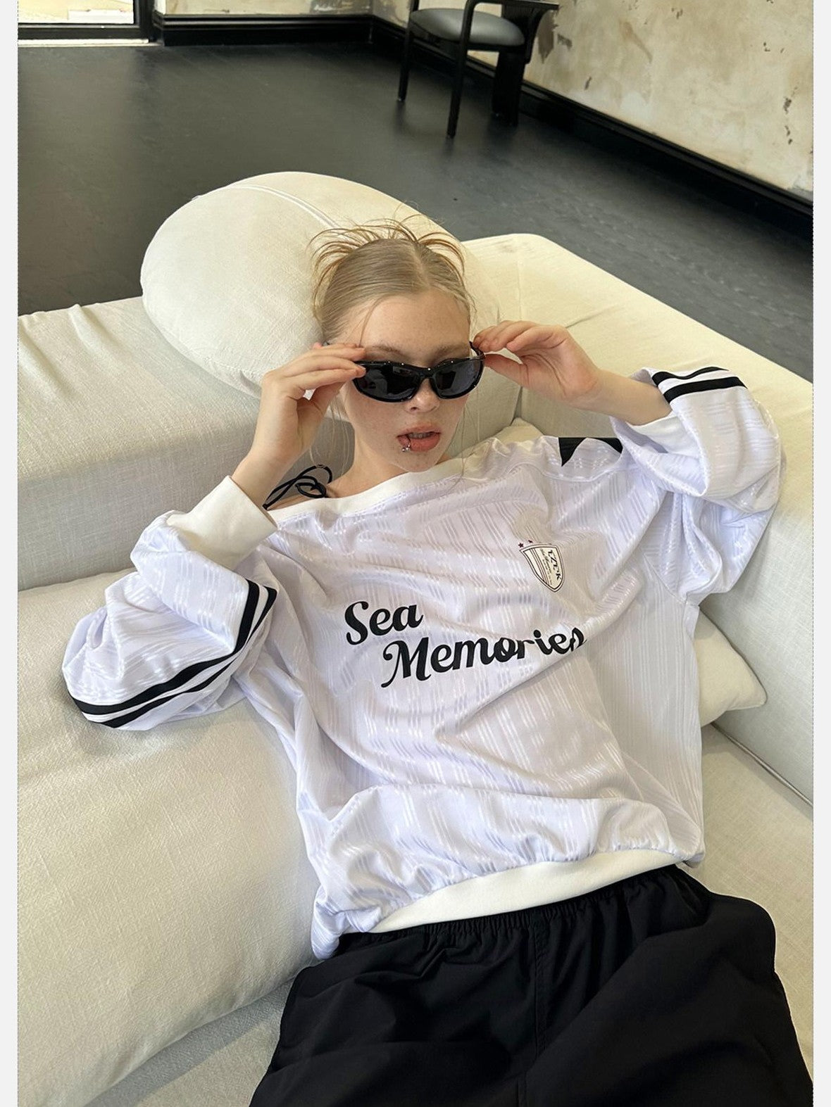 EZEK Vintage One Shoulder Letter Print Women's Polyester Long Sleeve T-shirts