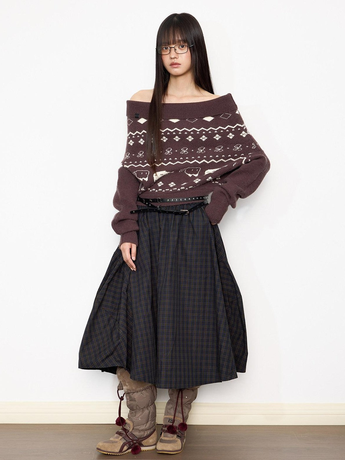 EZEK Vintage Printed Knit One Shoulder Women's Acrylic Blend Off-shoulder Sweaters