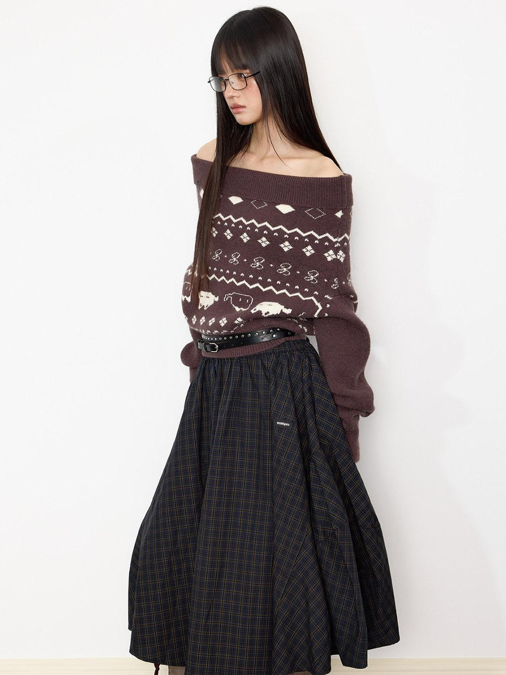 EZEK Vintage Printed Knit One Shoulder Women's Acrylic Blend Off-shoulder Sweaters