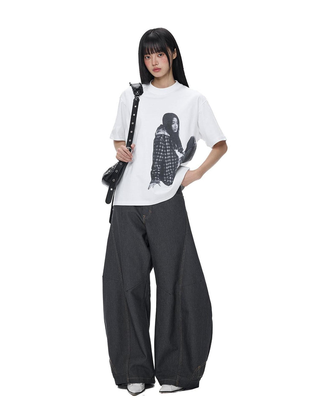 EZEK Vintage Relaxed Natural Waist Pocket Button Women's Cotton Blend Wide-leg Jeans